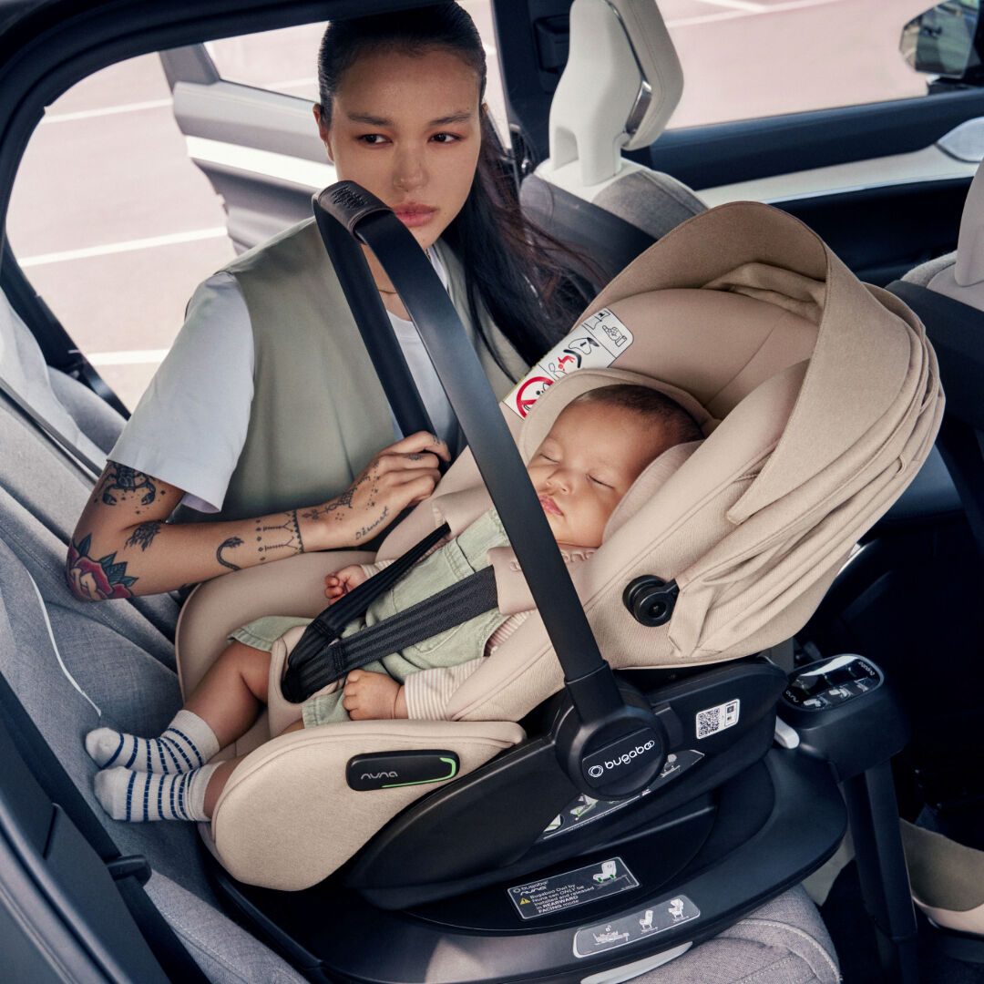 bugaboo bee5 キャリーコット　ブルーメランジ バガブー ビー 5 シート＆キャリーコットストローラー ブラック sun