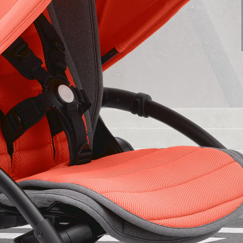 Colchoneta integral diseñada con doble cara Bugaboo Bee 5 Coral