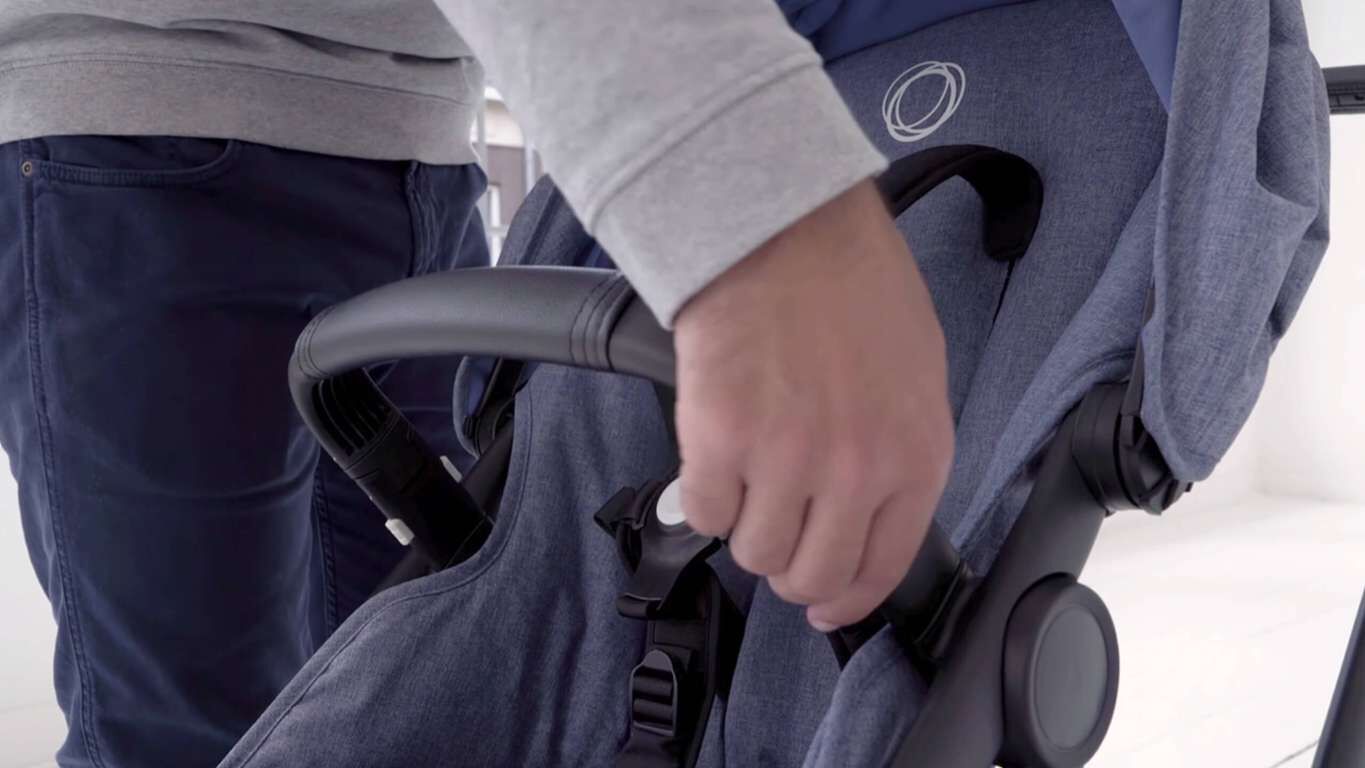 Using the harness & rotating carry handle