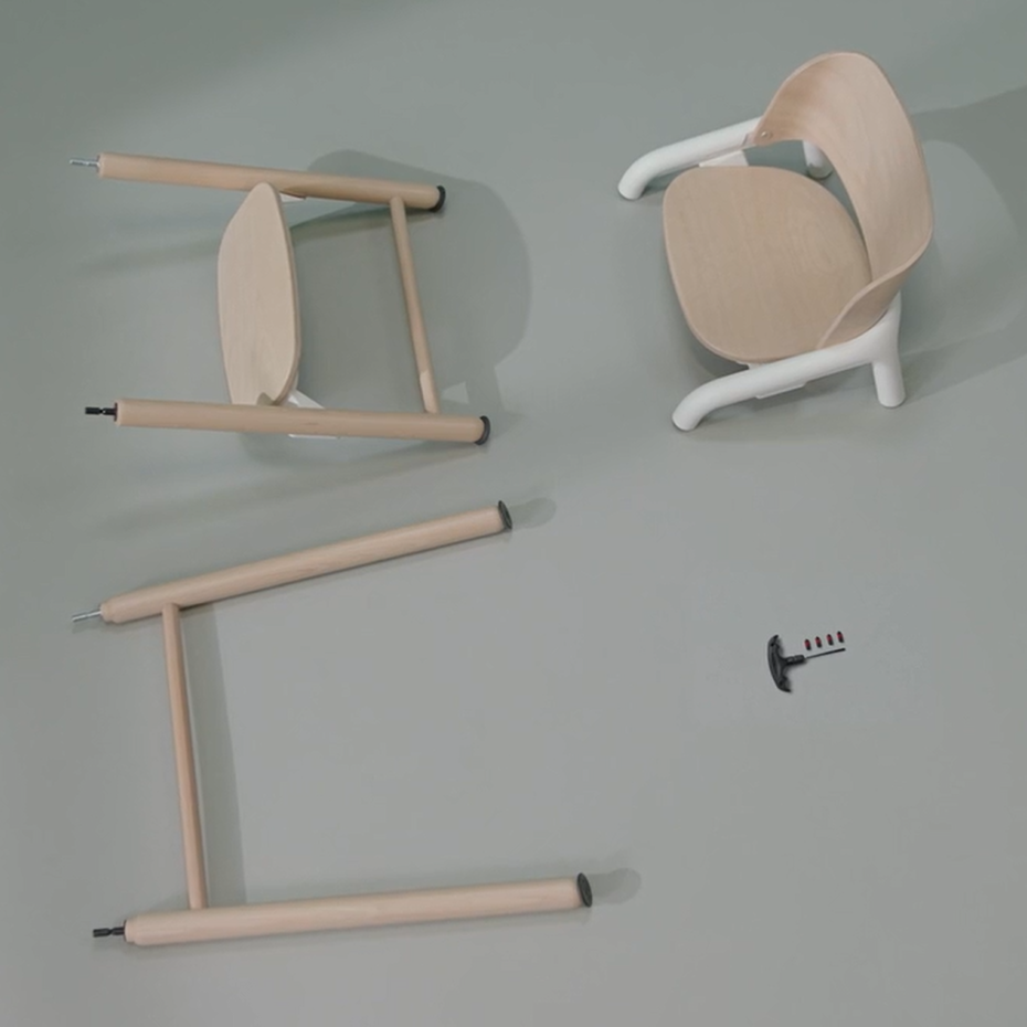 How do I assemble the Bugaboo Giraffe?