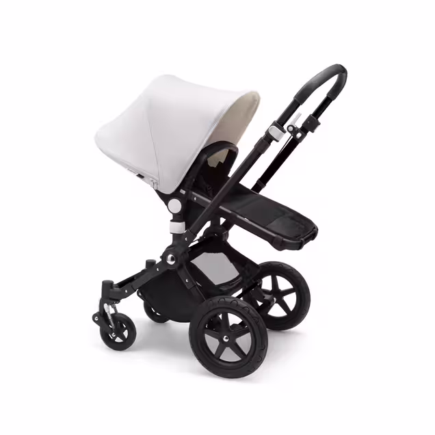 Refurbished Bugaboo Cameleon3plus complete BLACK/BLACK-FRESH WHITE - Main Image Slide 1 van 3