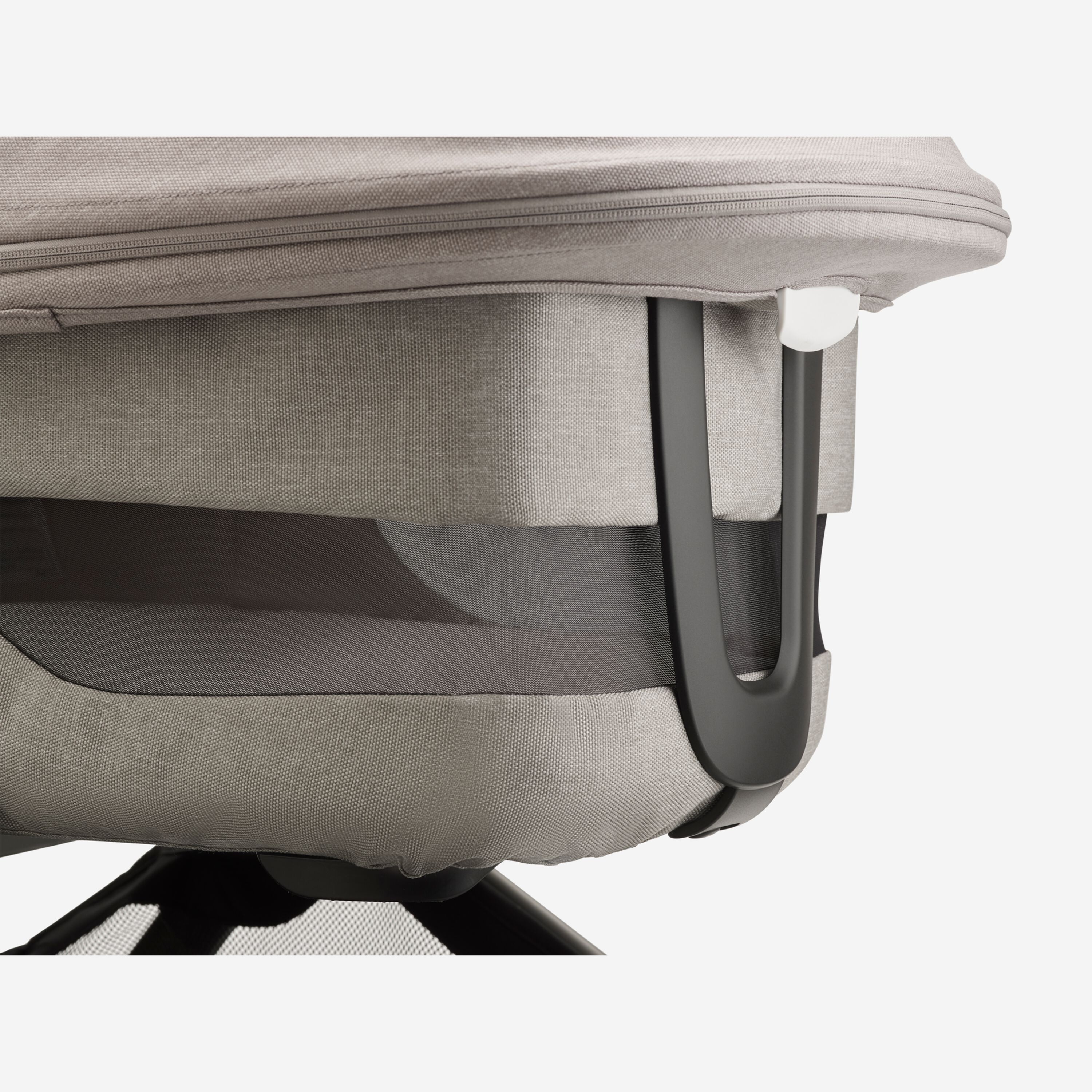 Refurbished Bugaboo Fox 3 Mineral complete GRAPHITE/LIGHT GREY - Main Modal Image Slide 8 of 11