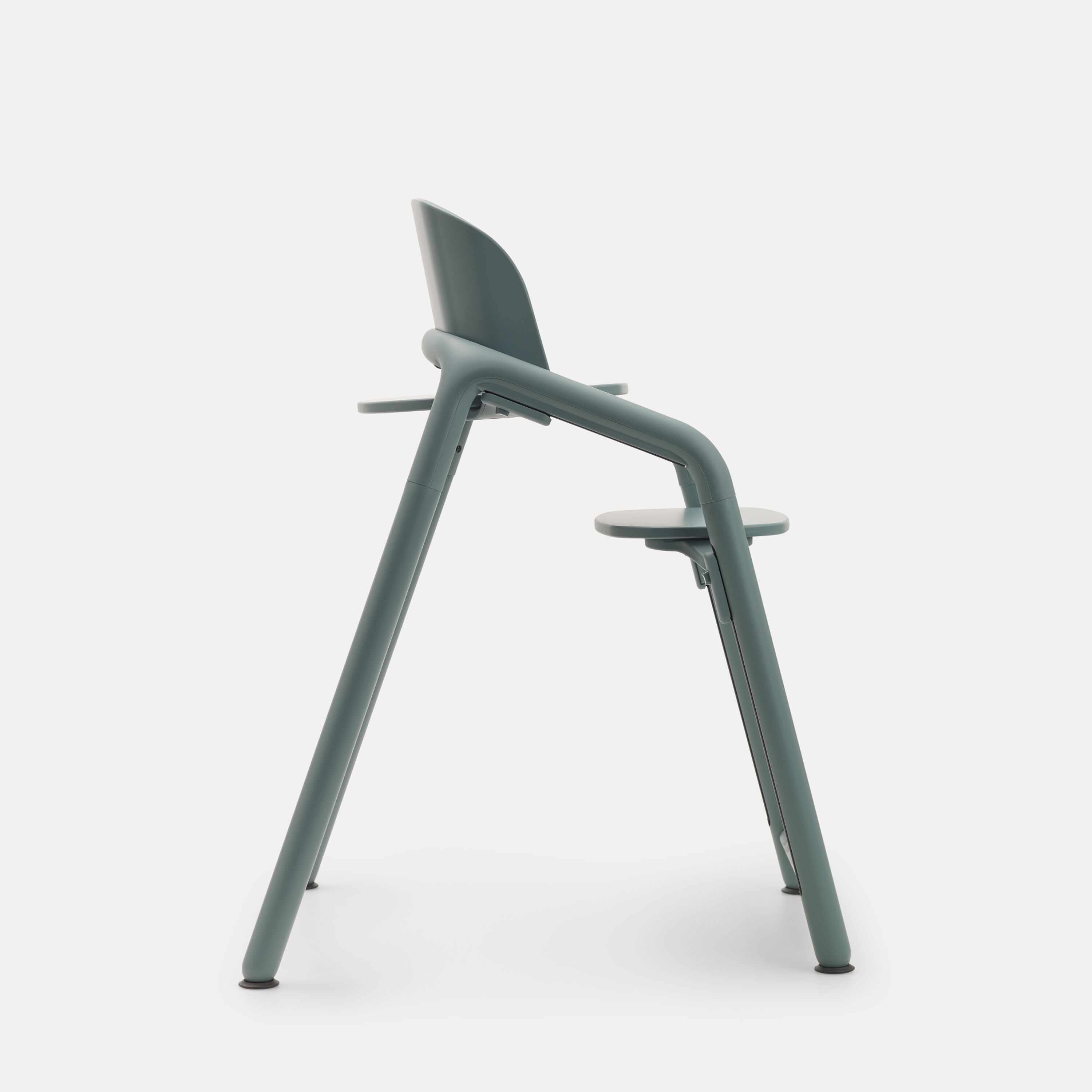 Side view of the Bugaboo Giraffe chair in blue. - Main Modal Image Slide 5 of 6