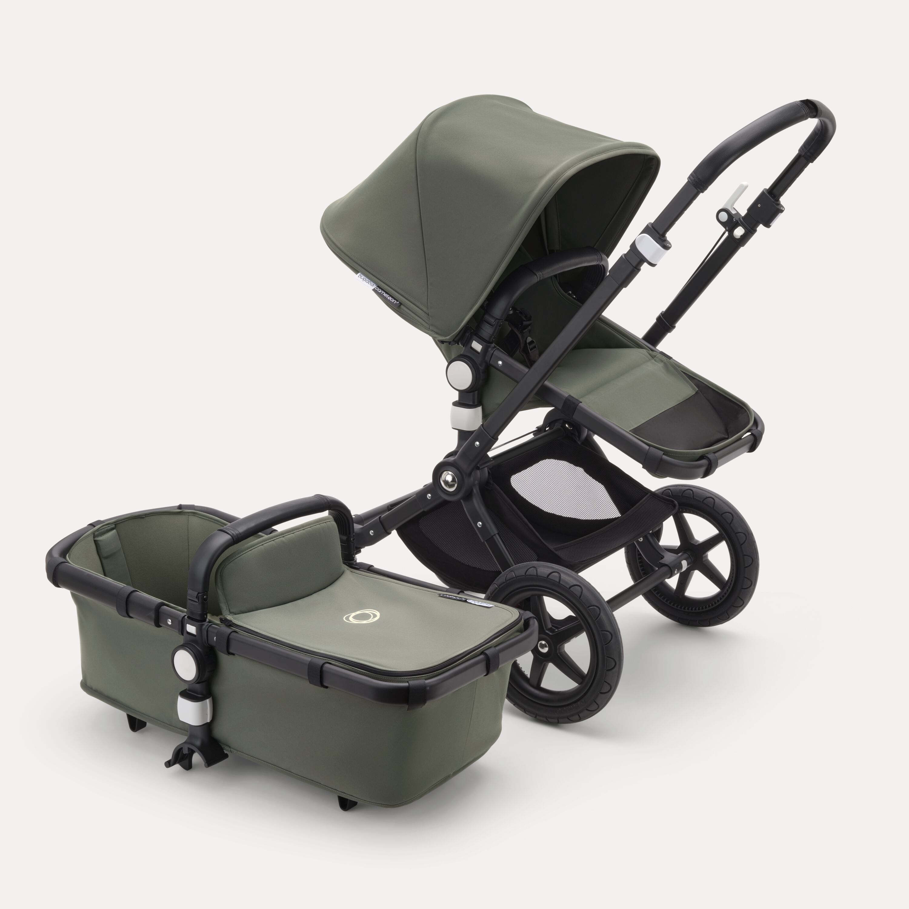 Refurbished Bugaboo Cameleon 3 Plus Kinderwagen mit Sitz und Liegewanne - Main Modal Image Slide 3 of 3