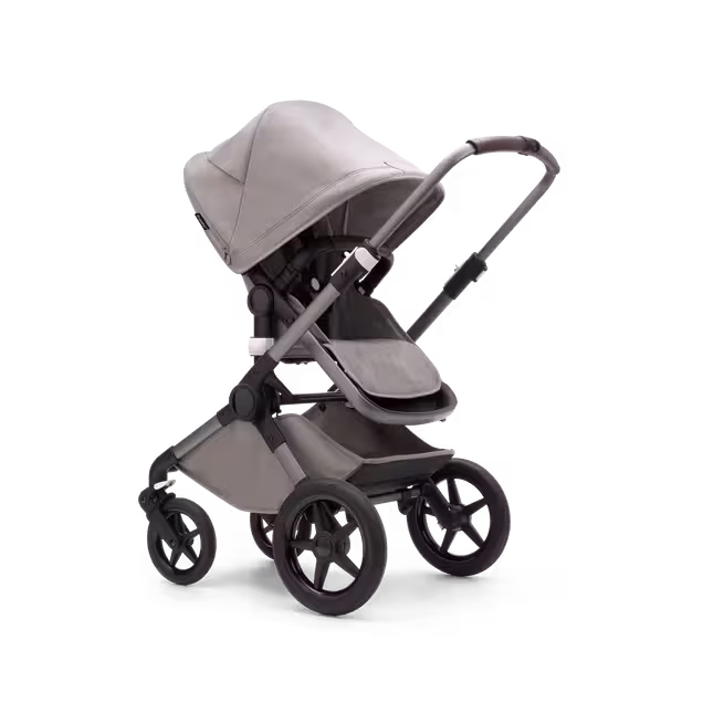 Refurbished Bugaboo Fox 3 Mineral complete GRAPHITE/LIGHT GREY - Main Image Slide 4 of 11