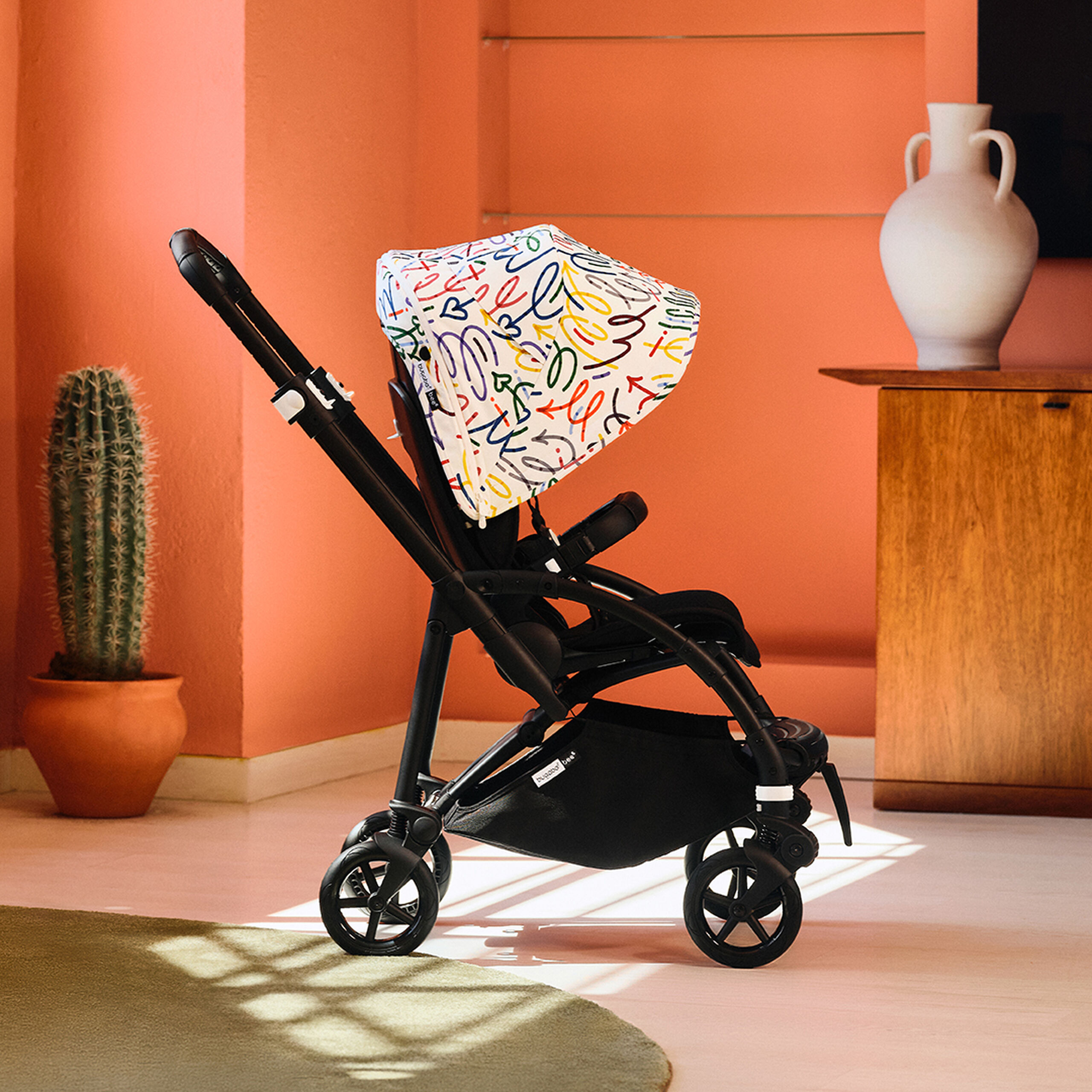 Bugaboo bee 6 sun canopy ASIA Art of Discovery WHITE - Thumbnail Slide 2 of 5