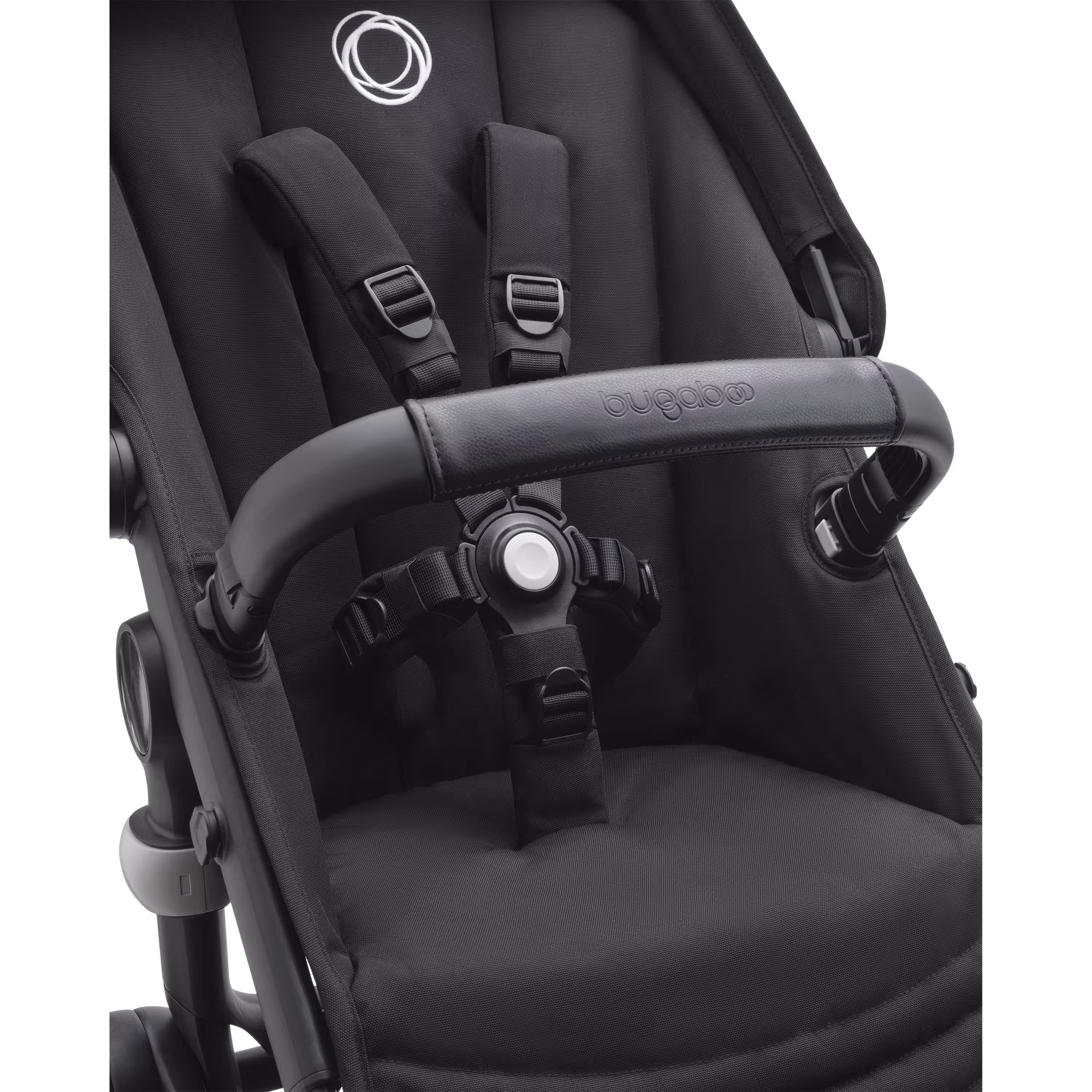 Close up of the Bugaboo Fox 5 seat with 5-point quick-click safety harness. - Main Modal Image Slide 10 of 13