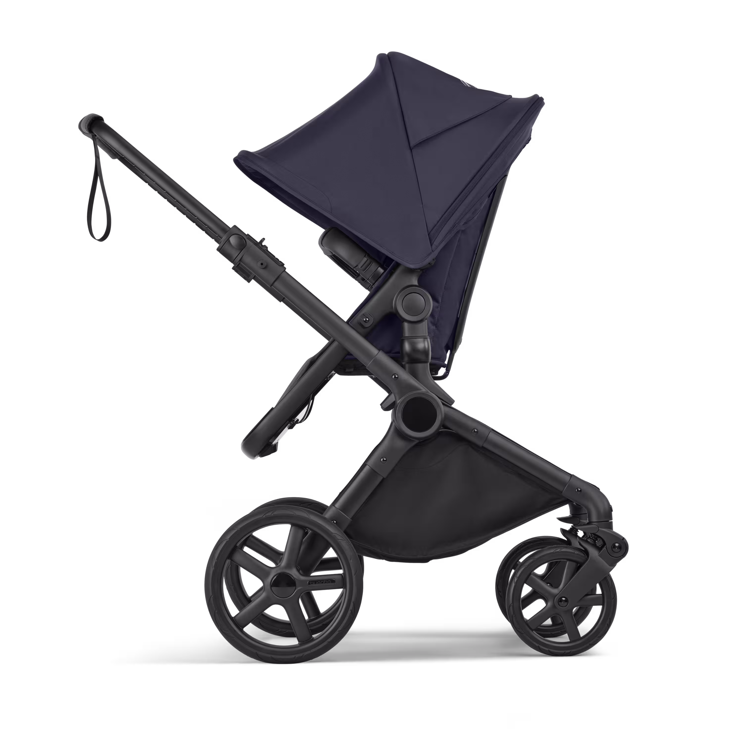 Bugaboo Cub 2-in-1 pram black base, deep indigo fabrics, deep indigo sun canopy - Main Modal Image Slide 3 van 11