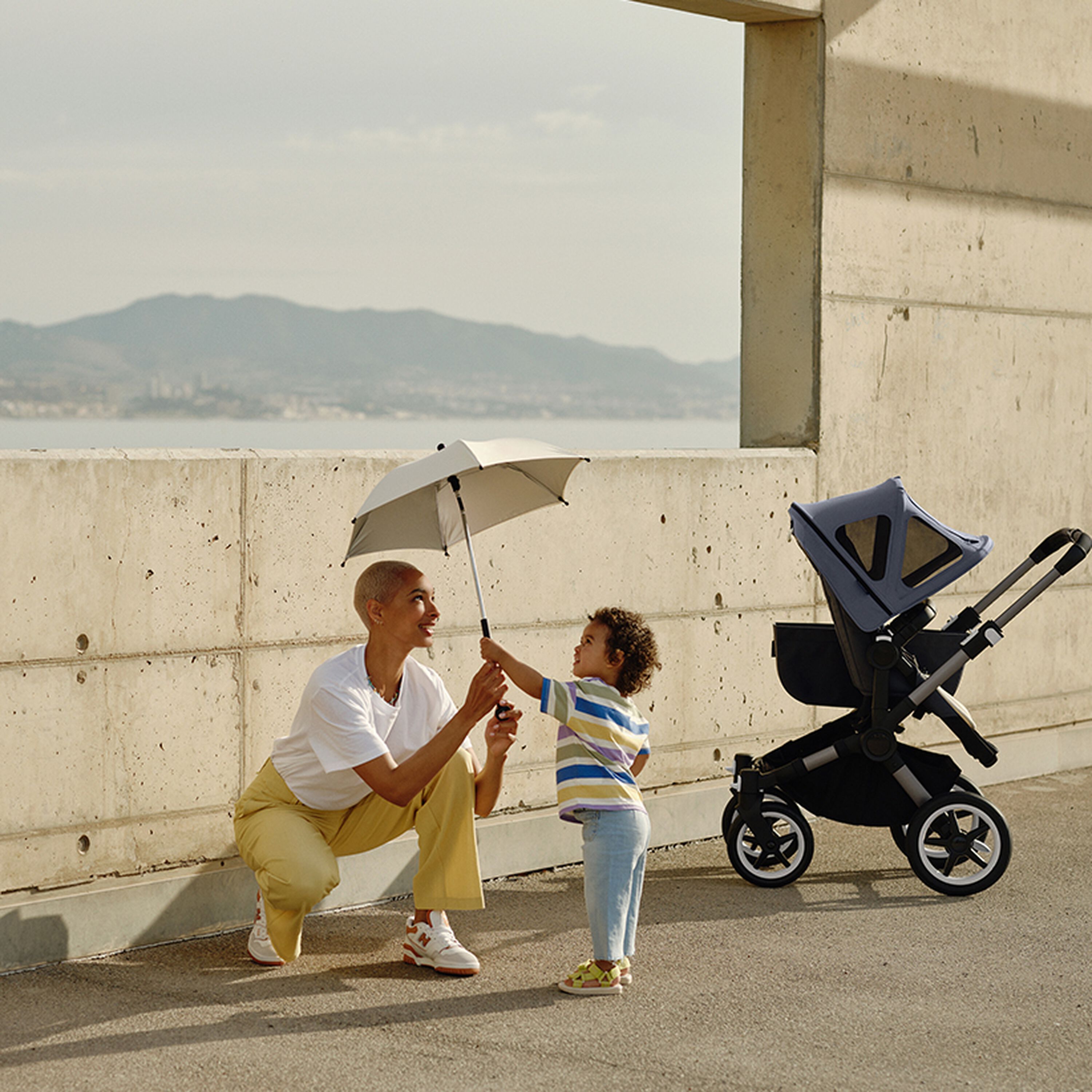 Bugaboo Parasol+ FRESH WHITE - Main Modal Image Slide 2 of 5