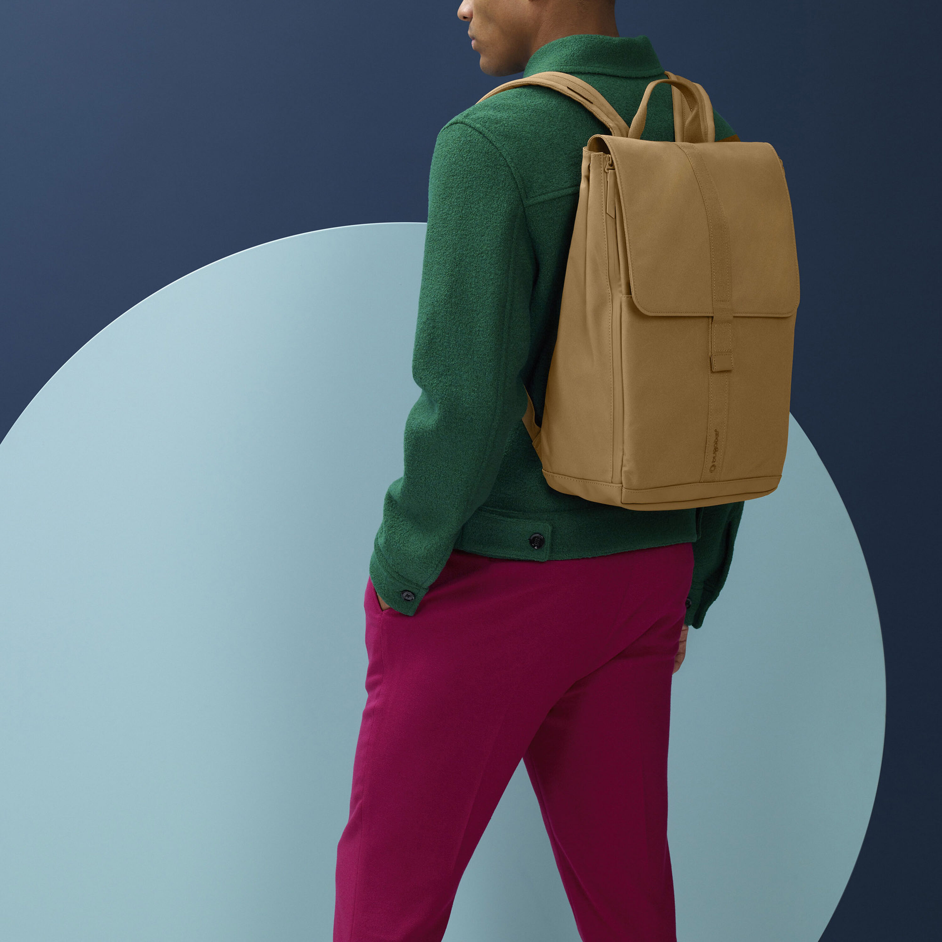 Refurbished Bugaboo changing backpack Caramel brown - Main Modal Image Slide 5 of 11