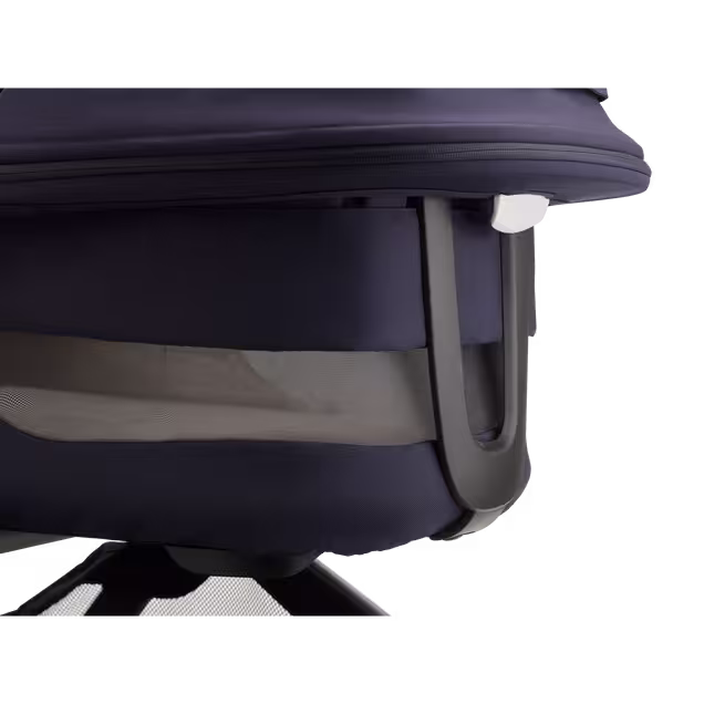 Refurbished Bugaboo Fox 3 Classic complete UK GRAPHITE/DARK NAVY - Main Image Slide 9 of 11