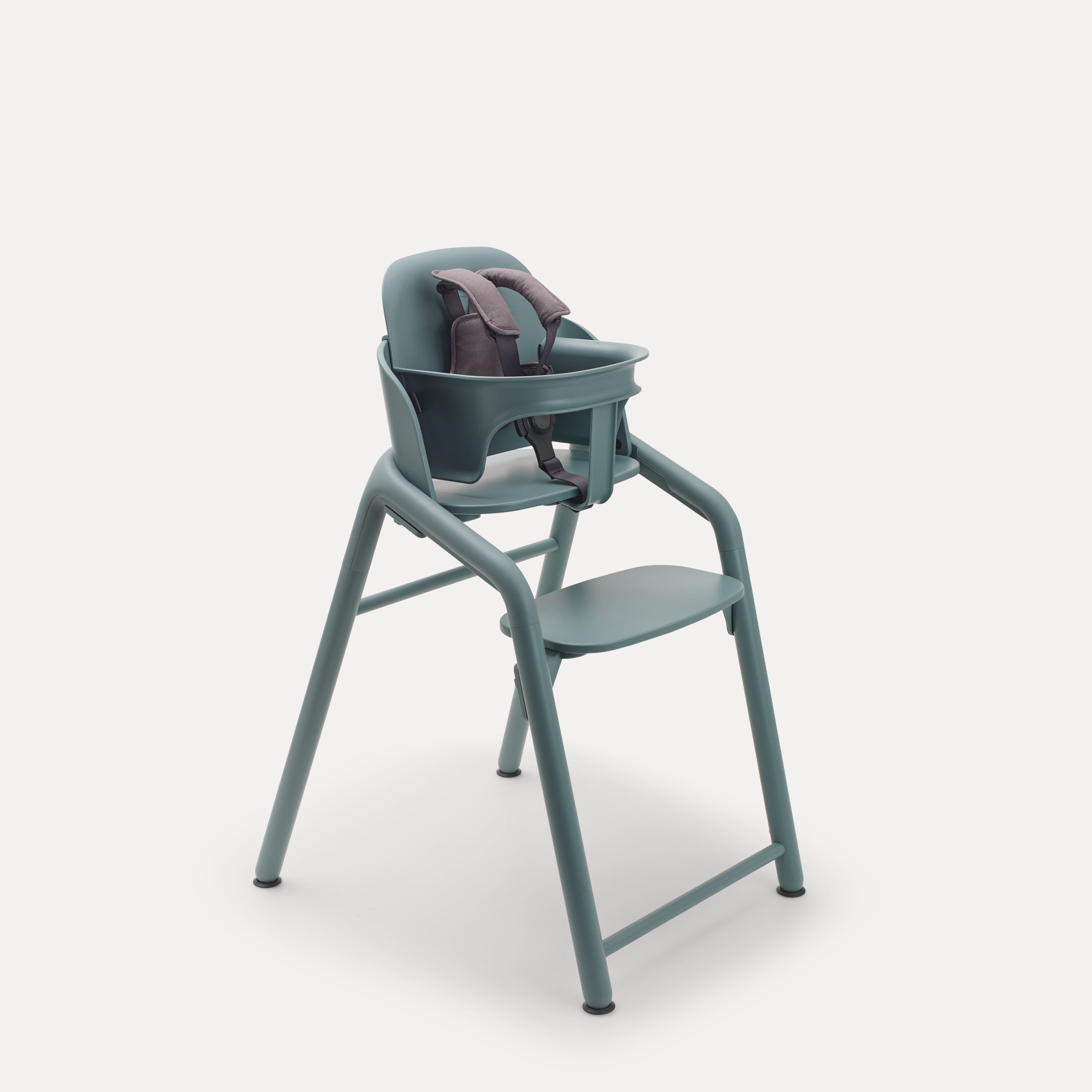 Bugaboo Giraffe chair and baby set with harness in blue. - Main Modal Image Slide 2 of 4