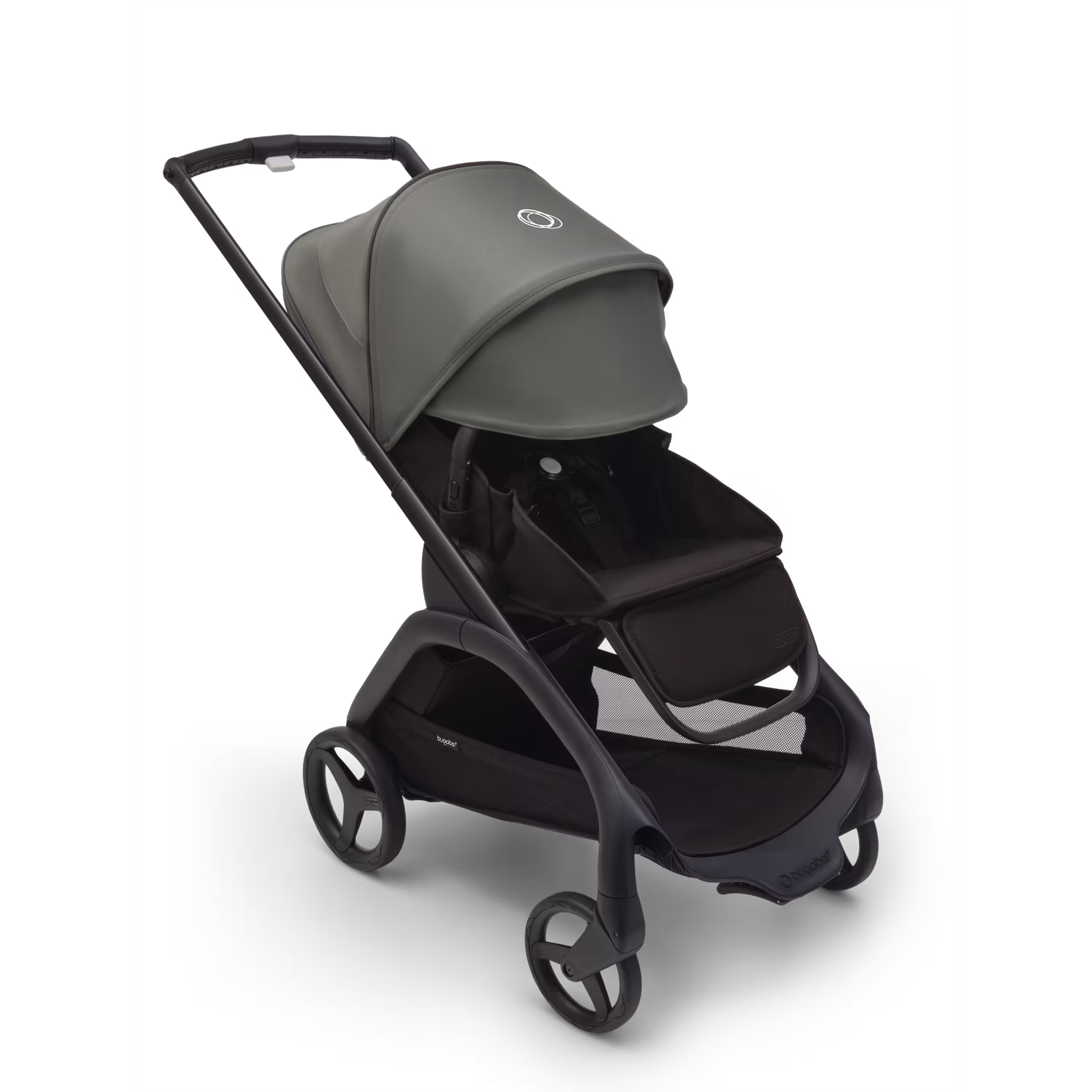 Bugaboo Dragonfly kinderwagen met stoel met black onderstel, midnight black bekleding en forest green zonnekap. De zonnekap is volledig uitgeschoven. - Main Modal Image Slide 3 van 16