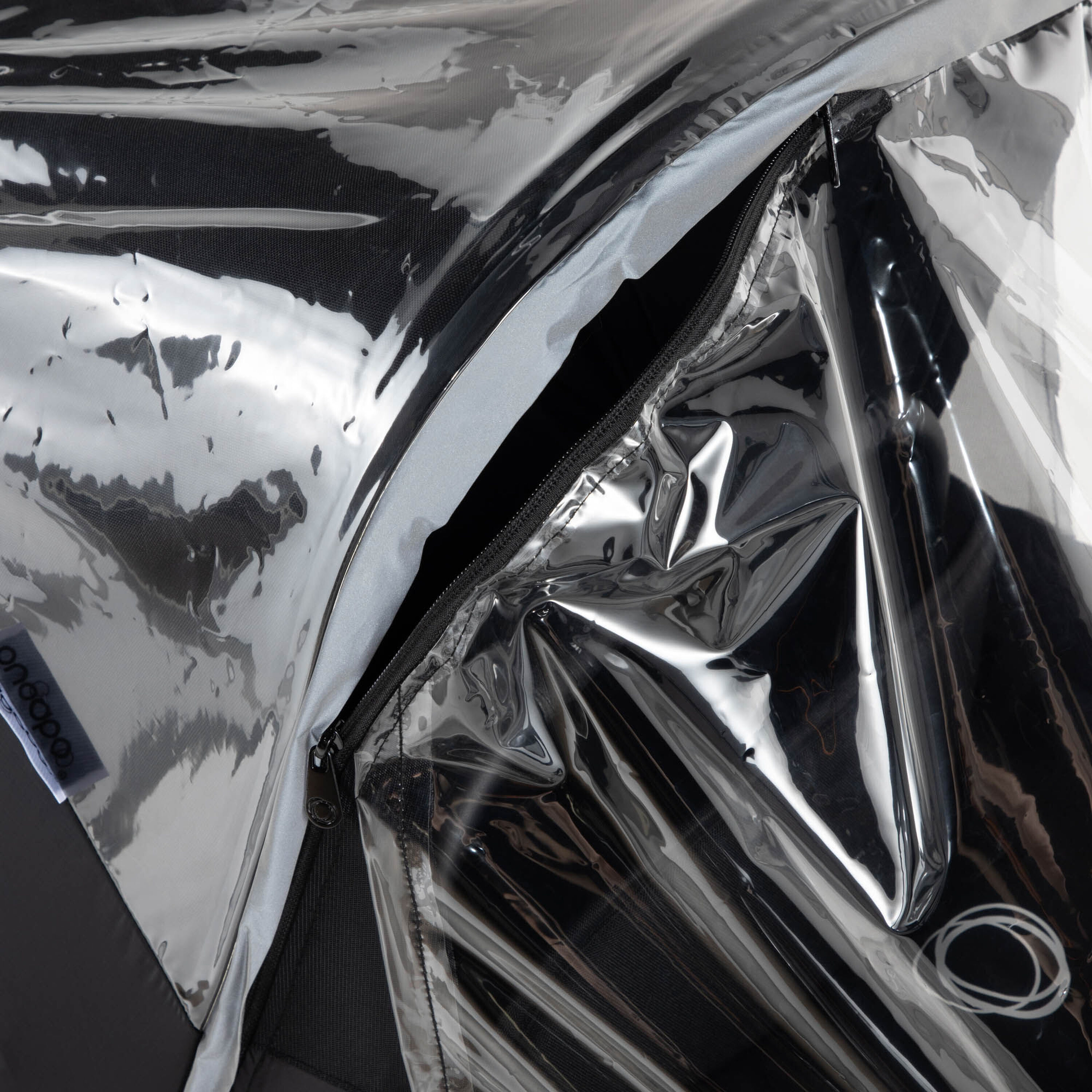 Refurbished Bugaboo Fox/Cameleon high performance raincover BLACK - Main Modal Image Slide 3 of 11