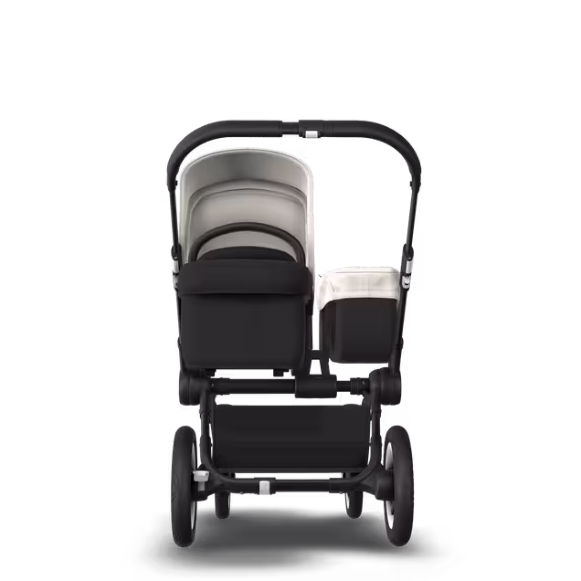 ASIA - D2M stroller bundleASIA FW, ZW, ALB - Main Image Slide 3 of 6