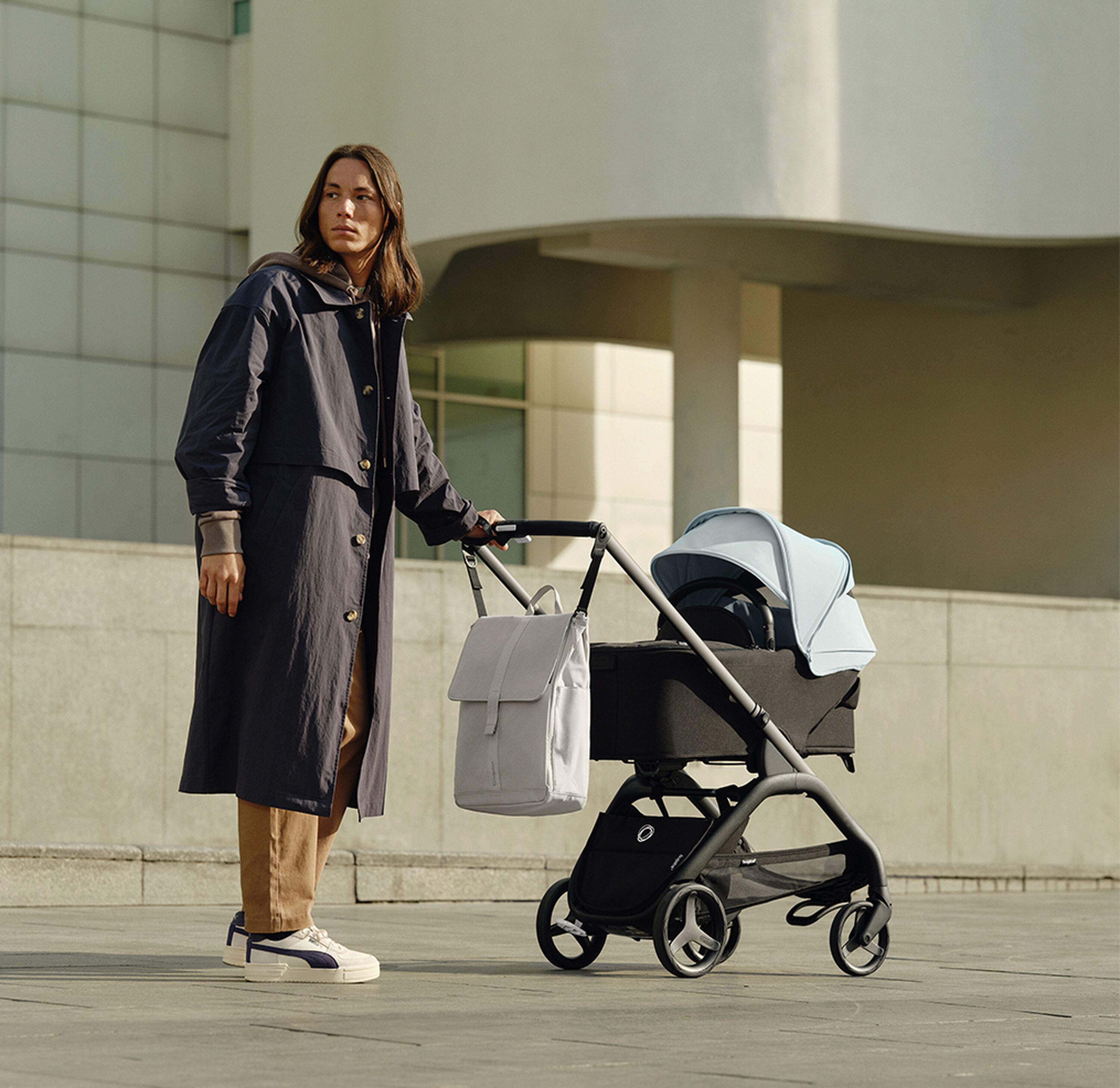 Bugaboo changing backpack - Main Modal Image Slide 2 of 8
