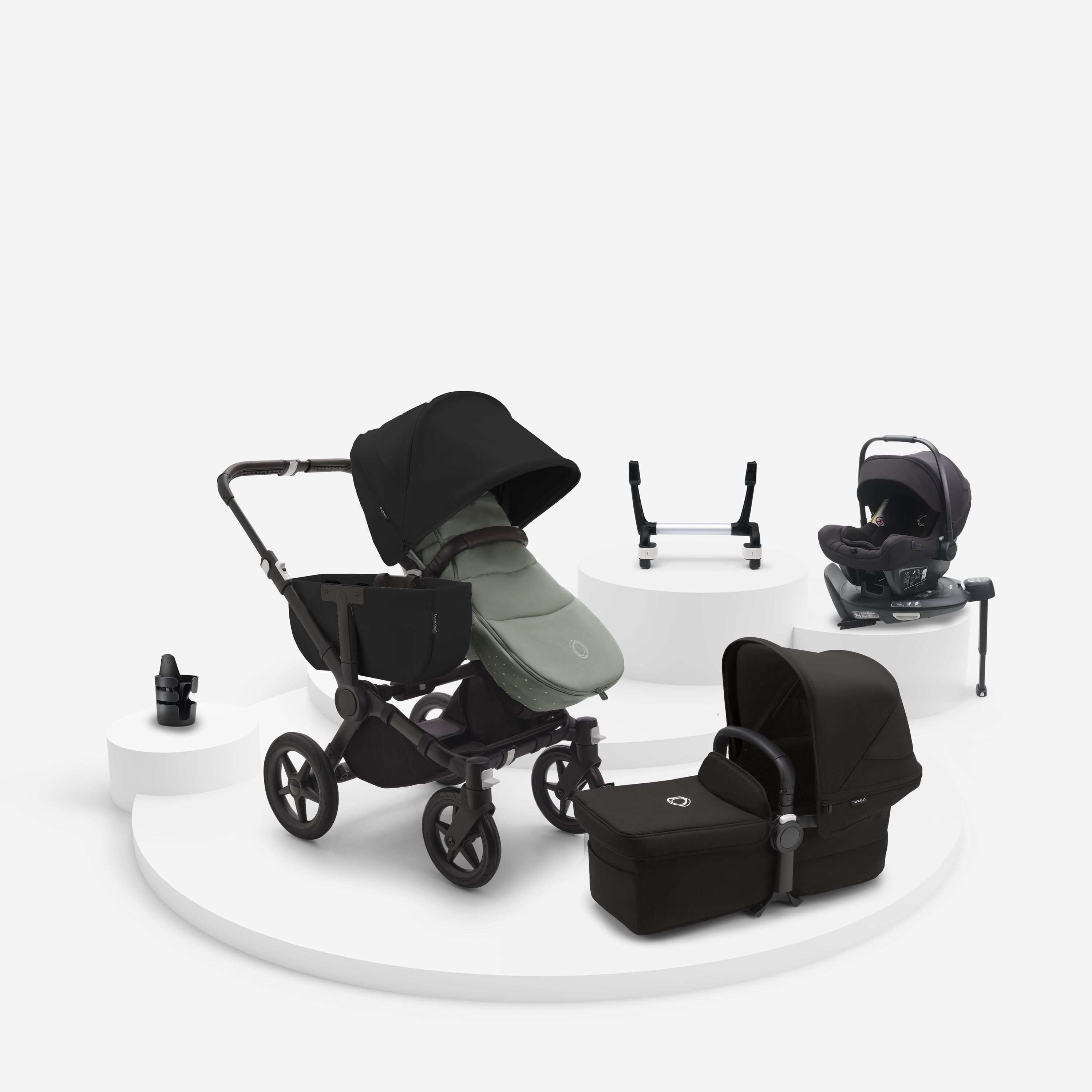 Bugaboo Donkey 5 Mono Ultimate newborn bundle - Main Modal Image Slide 1 of 7