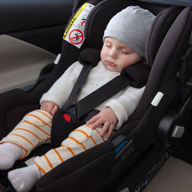 Bugaboo Turtle by Nuna car seat BLACK - Main Image Slide 10 of 16