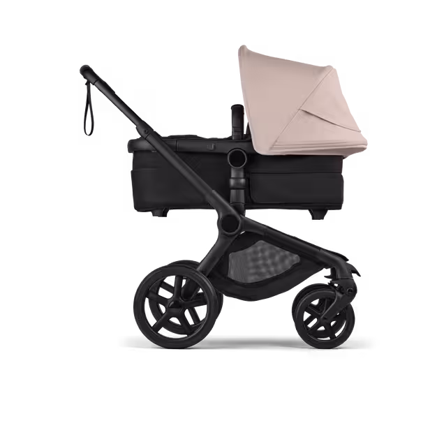 부가부 폭스 5 리뉴 배시넷 디럭스 유모차(블랙 섀시, 헤리티지 블랙 패브릭, 및 데저트 토프 멜란지 썬 캐노피 포함). - Main Image Slide 2 of 12