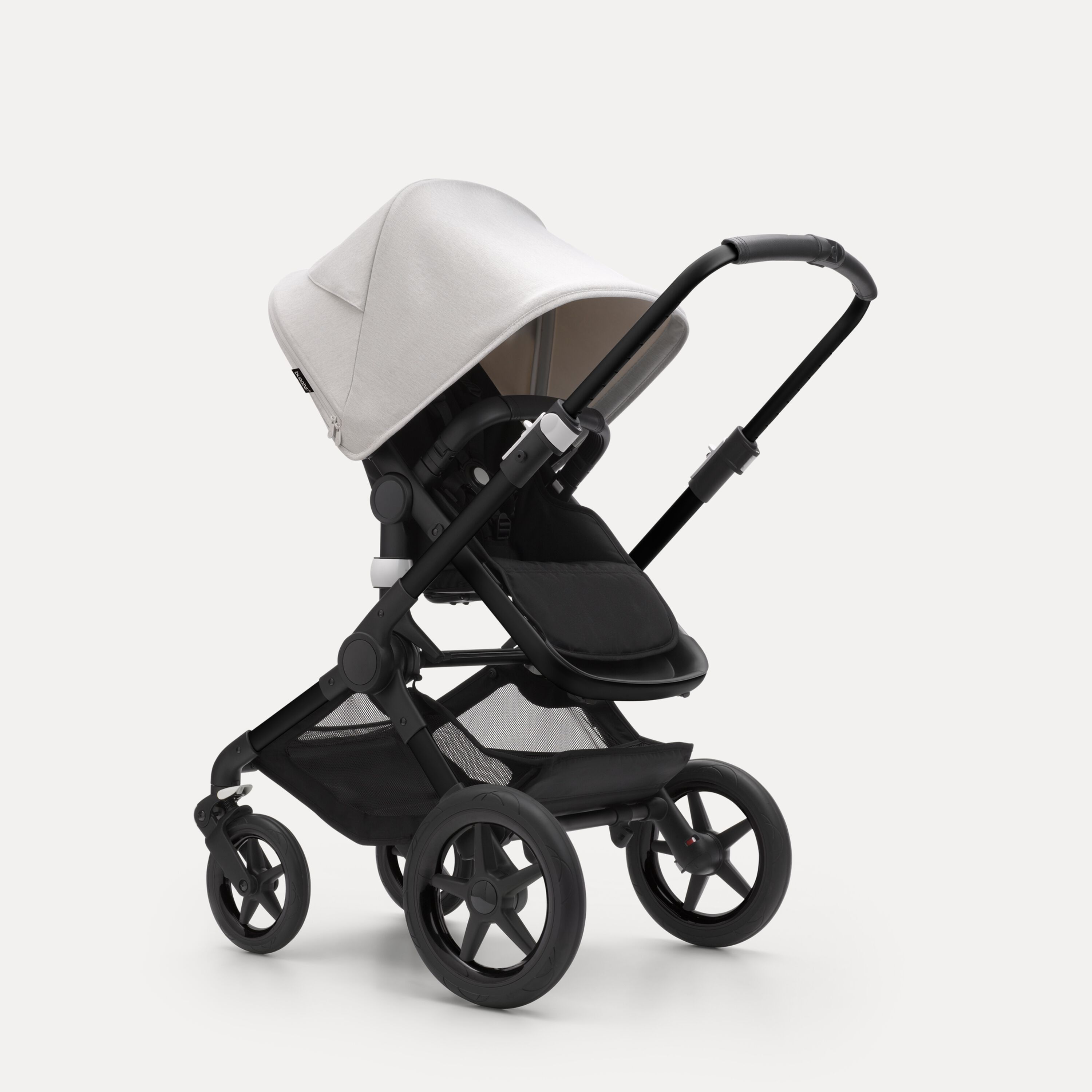 Refurbished Bugaboo Fox 3 kinderwagen met wieg en stoel - Main Modal Image Slide 7 van 9