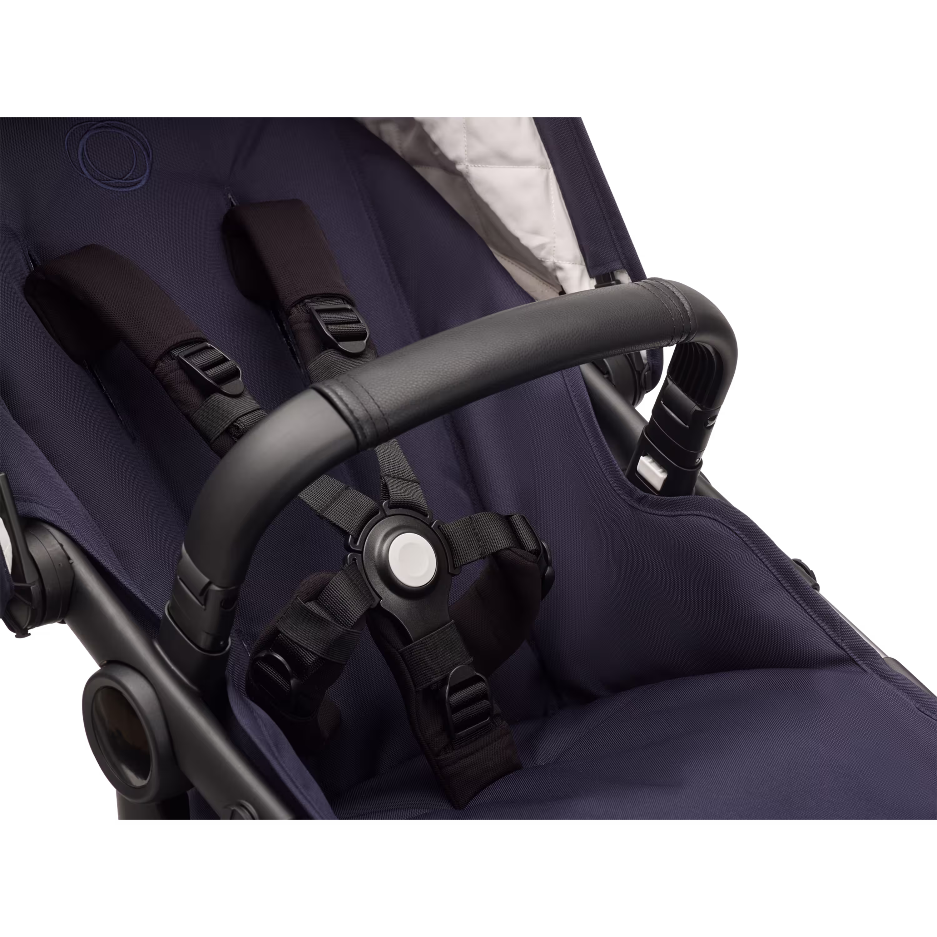 Refurbished Bugaboo Fox 3 Classic complete UK GRAPHITE/DARK NAVY - Main Modal Image Slide 5 of 11