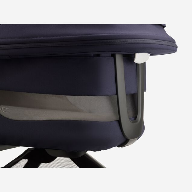 Close up of a Fox 3 carrycot with breezy panel. - Main Image Slide 6 of 13