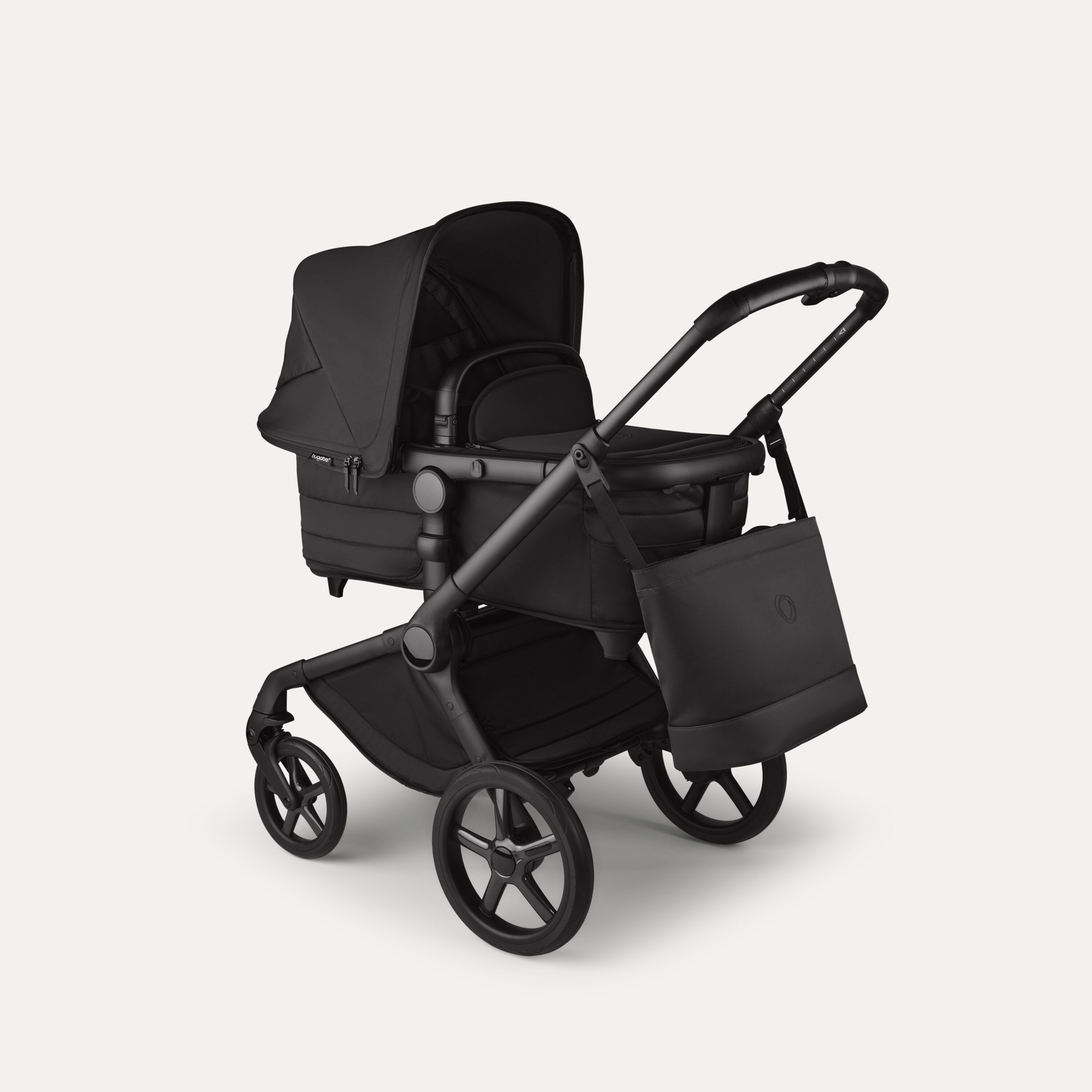Bugaboo changing bag Noir Limited Edition - Main Modal Image Slide 5 of 7