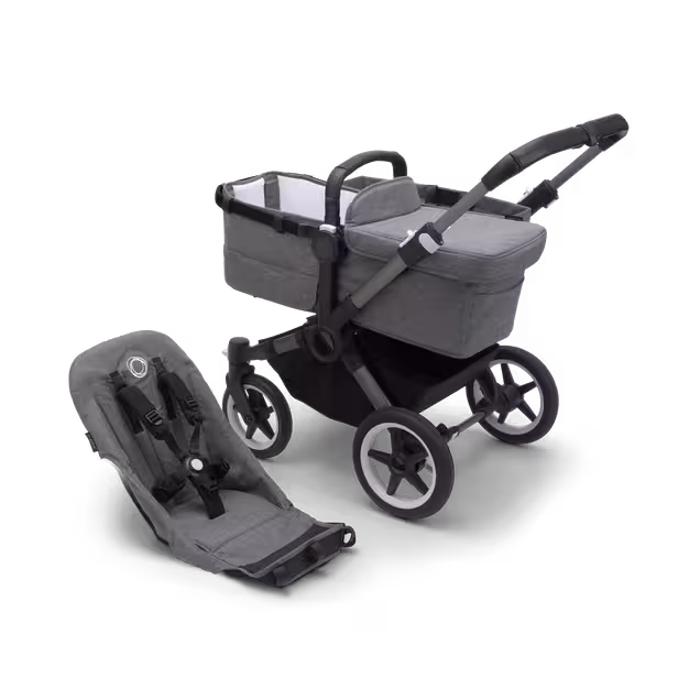 Refurbished Bugaboo Donkey 5 base RW fabric US GRAPHITE/ GREY MÉLANGE - Main Image Slide 1 of 1