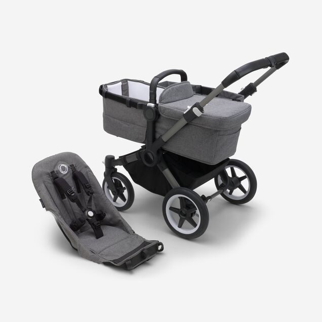 Refurbished Bugaboo Donkey 5 base RW fabric US GRAPHITE/ GREY MÉLANGE - Main Image Slide 1 of 1