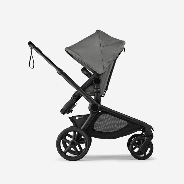 Bugaboo Kangaroo 2-in-1 pram black base, moon grey fabrics, moon grey sun canopy - Main Image Slide 4 of 18