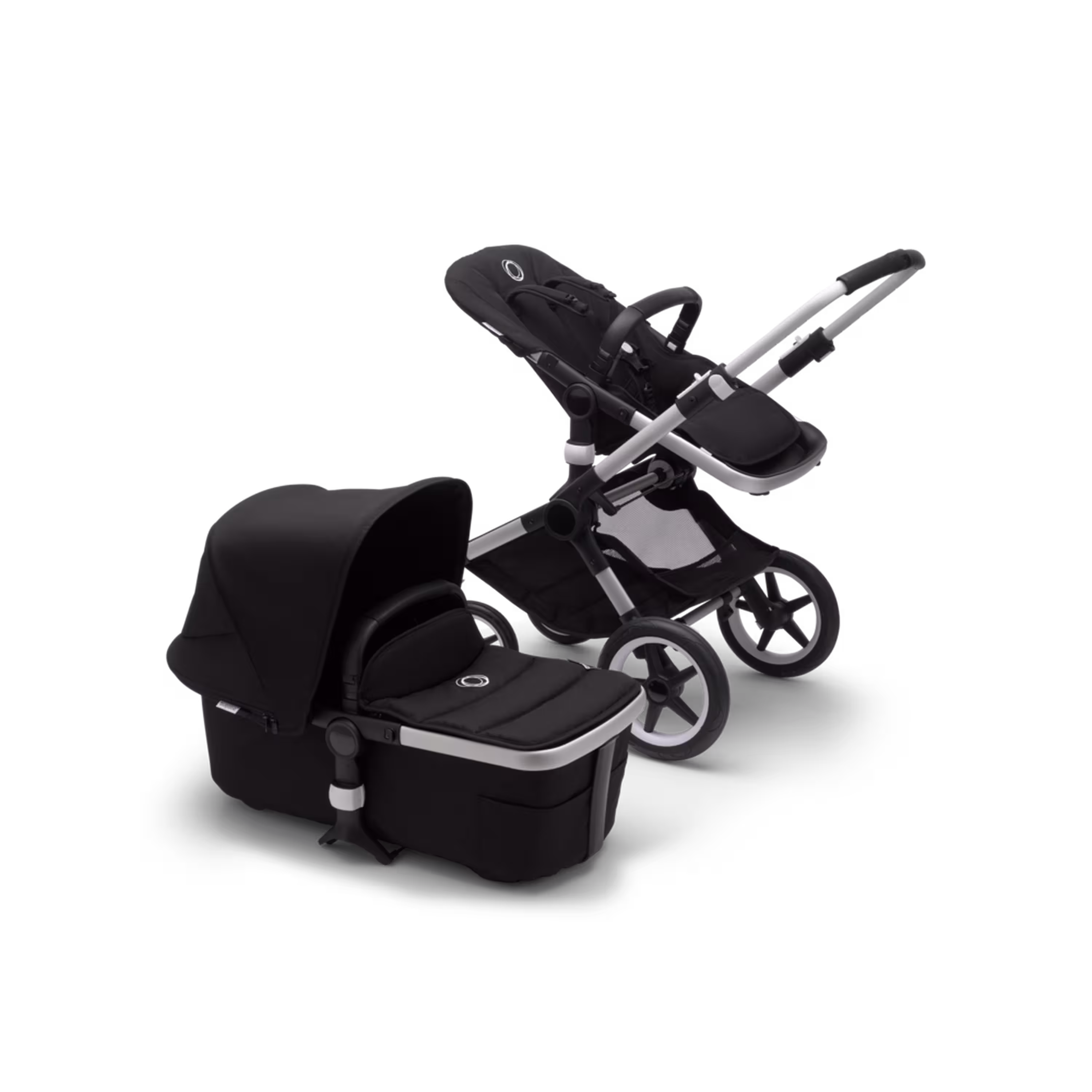 Refurbished Bugaboo Fox2 complete ALU/BLACK-BLACK - Main Modal Image Slide 1 van 10