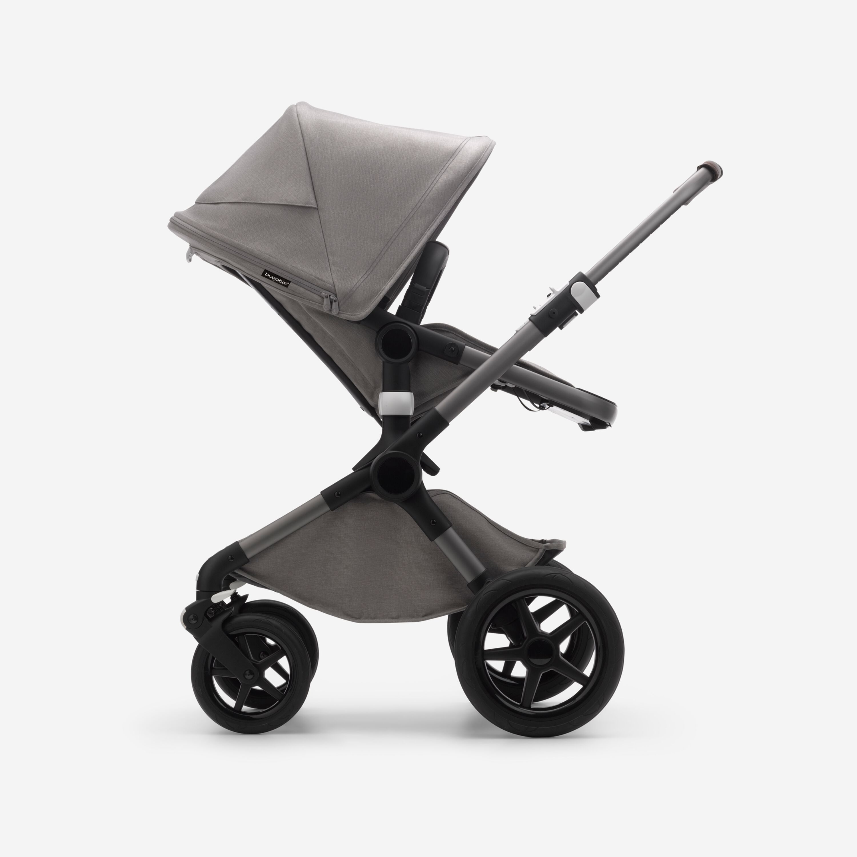 Refurbished Bugaboo Fox 3 Mineral complete GRAPHITE/LIGHT GREY - Main Modal Image Slide 6 of 11