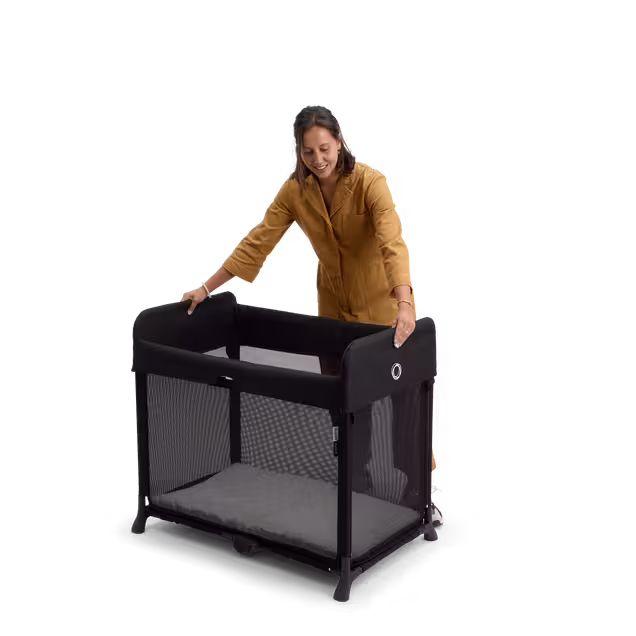 Refurbished Bugaboo Stardust UK BLACK - Main Image Slide 2 of 18