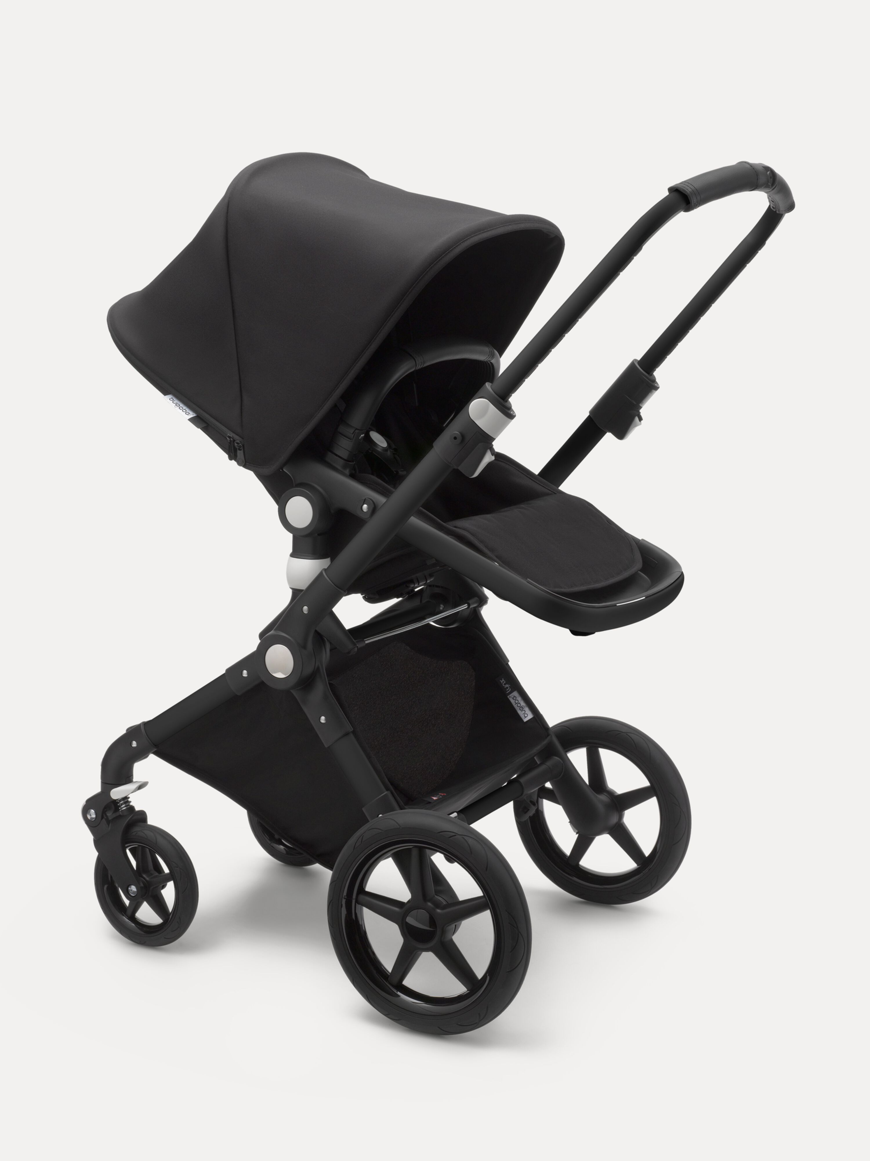 Bugaboo Lynx complete AU BLACK/BLACK-BLACK - Main Modal Image Slide 2 of 2