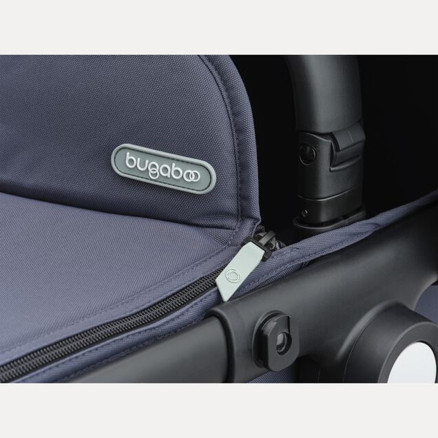 Refurbished Bugaboo Fox Cub complete BLACK/STORMY BLUE-STORMY BLUE - Main Image Slide 5 of 8