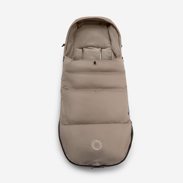 Refurbished Bugaboo performance winter footmuff - Main Image Slide 3 of 4