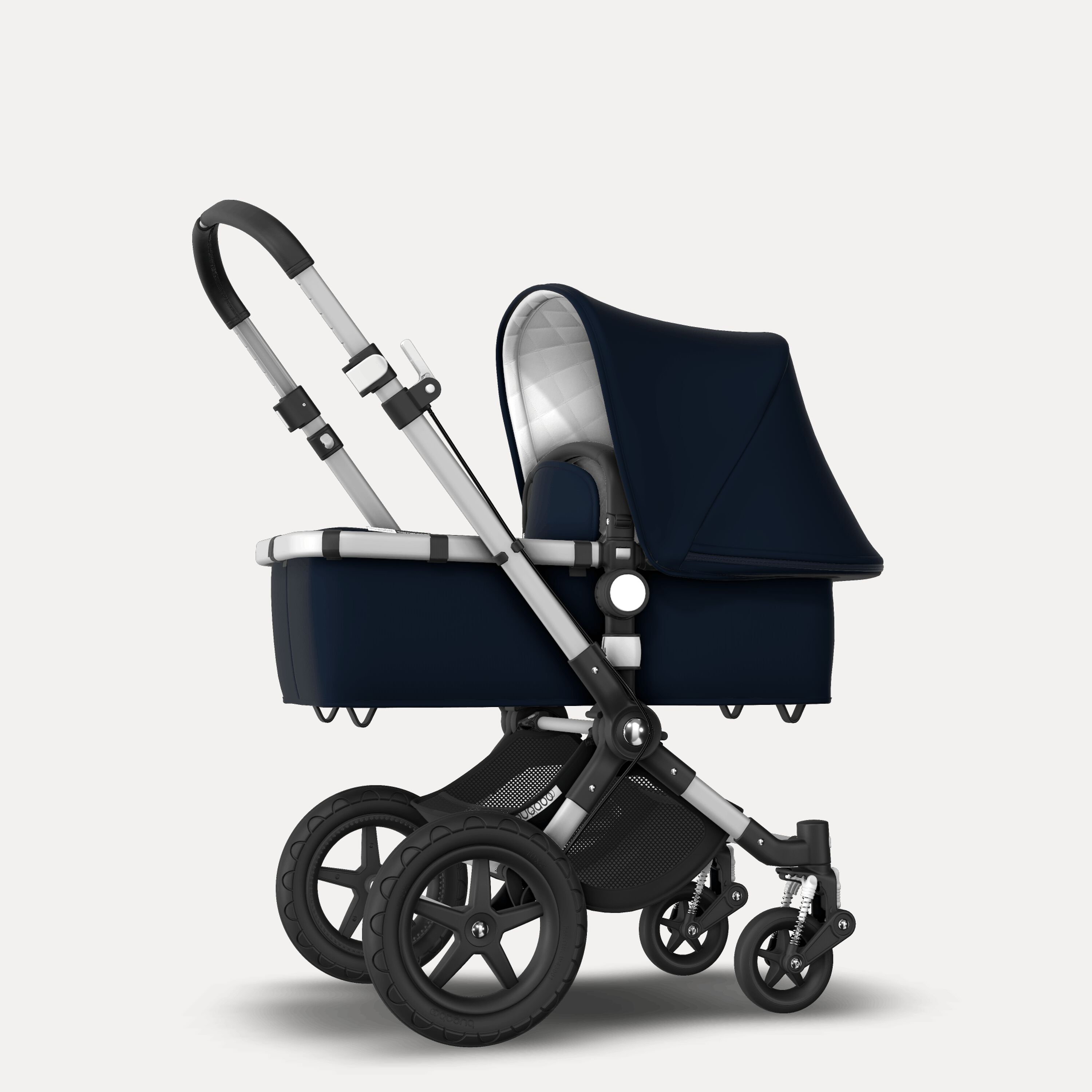 Refurbished Bugaboo Cameleon3plus Classic complete UK ALU/DARK NAVY - Main Modal Image Slide 5 of 6