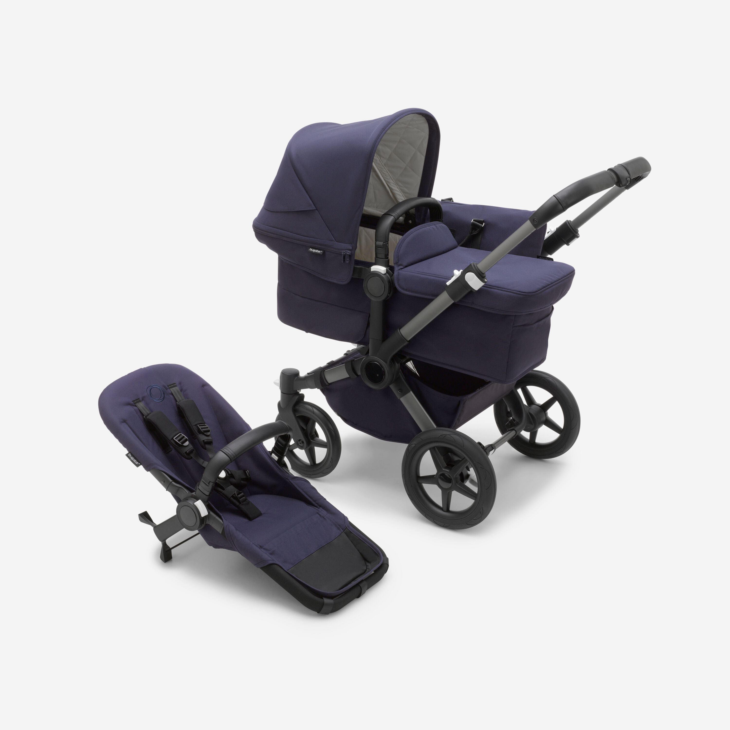Refurbished Bugaboo Donkey 5 Classic Mono complete UK GRAPHITE/DARK NAVY - Main Modal Image Slide 1 of 5