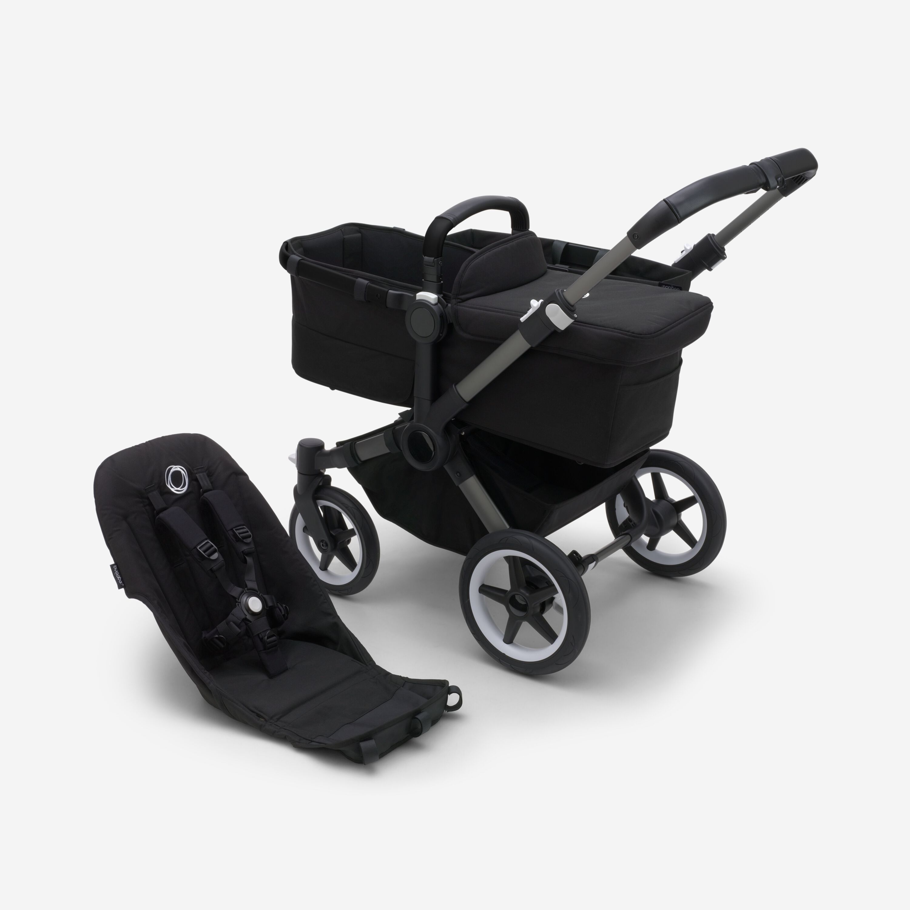 Refurbished Bugaboo Donkey 5 base RW fabric US GRAPHITE/MIDNIGHT BLACK - Main Modal Image Slide 1 of 1