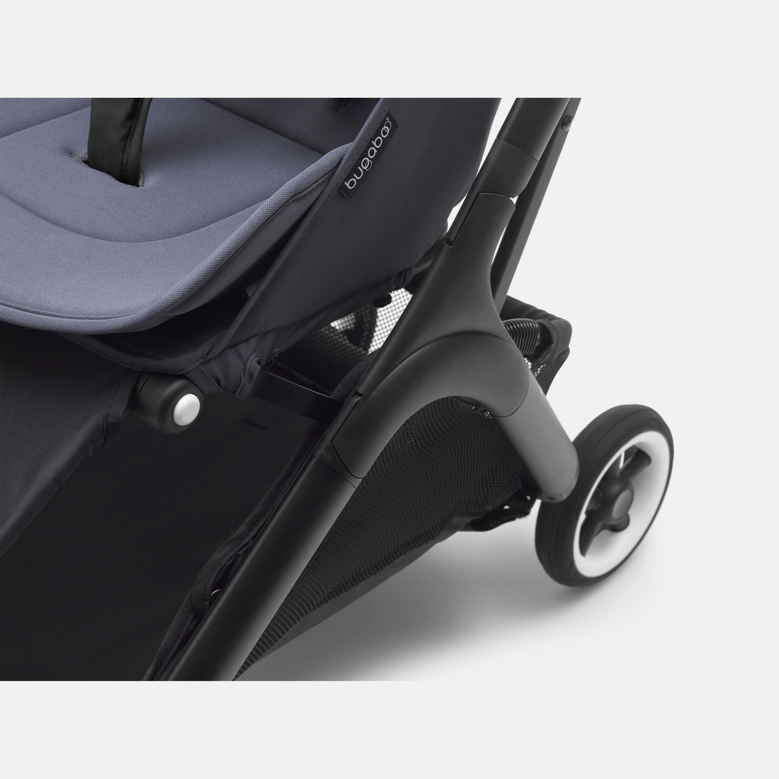 Refurbished Bugaboo Butterfly complete Black/Stormy blue - Stormy blue - Main Modal Image Slide 13 of 18