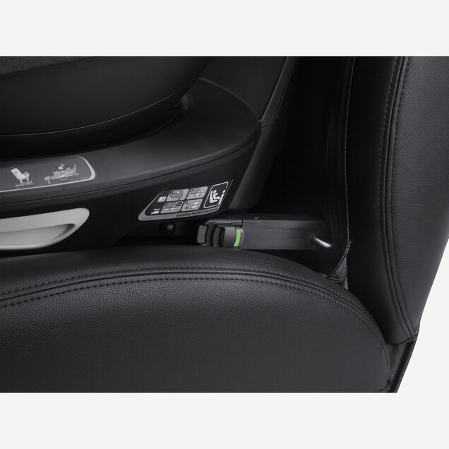 Close up of the ISOFIX connector between the Bugaboo 360 Base by Nuna and car. The indicator is green to signal correct installation. - Main Image Slide 5 of 8