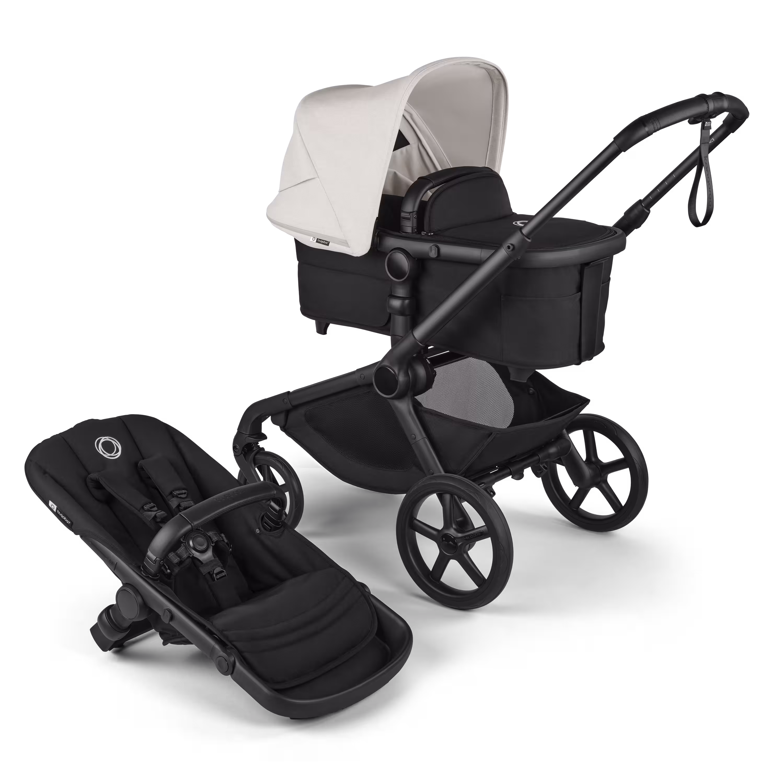 Refurbished Bugaboo Kangaroo complete US BLACK/MIDNIGHT BLACK-MISTY WHITE - Main Modal Image Slide 1 of 1