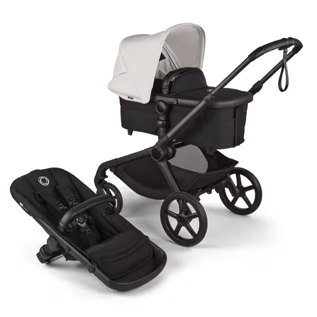 Refurbished Bugaboo Kangaroo complete US BLACK/MIDNIGHT BLACK-MISTY WHITE - Main Image Slide 1 of 1