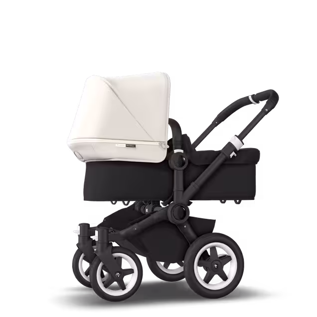 ASIA - D2M stroller bundleASIA FW, ZW, ALB - Main Image Slide 2 of 6