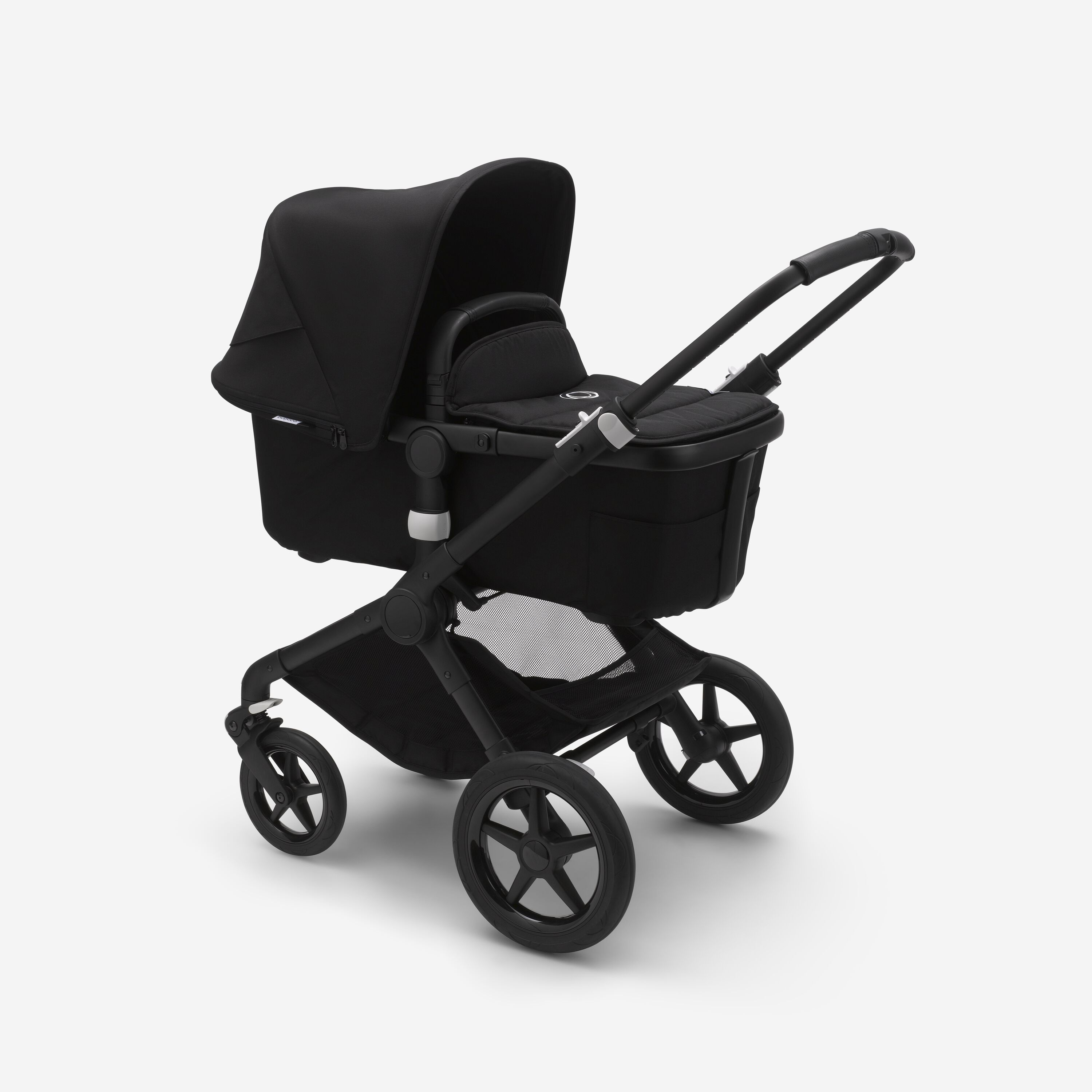 Refurbished Bugaboo Fox2 complete BLACK/BLACK-BLACK - Main Modal Image Slide 1 of 4
