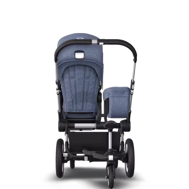 US - D2M stroller bundleUM, UM, ALU, CWB - Main Image Slide 2 of 12