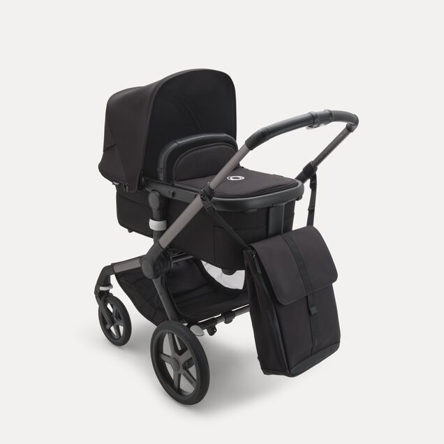 Bugaboo changing backpack MIDNIGHT BLACK - Main Image Slide 2 of 11