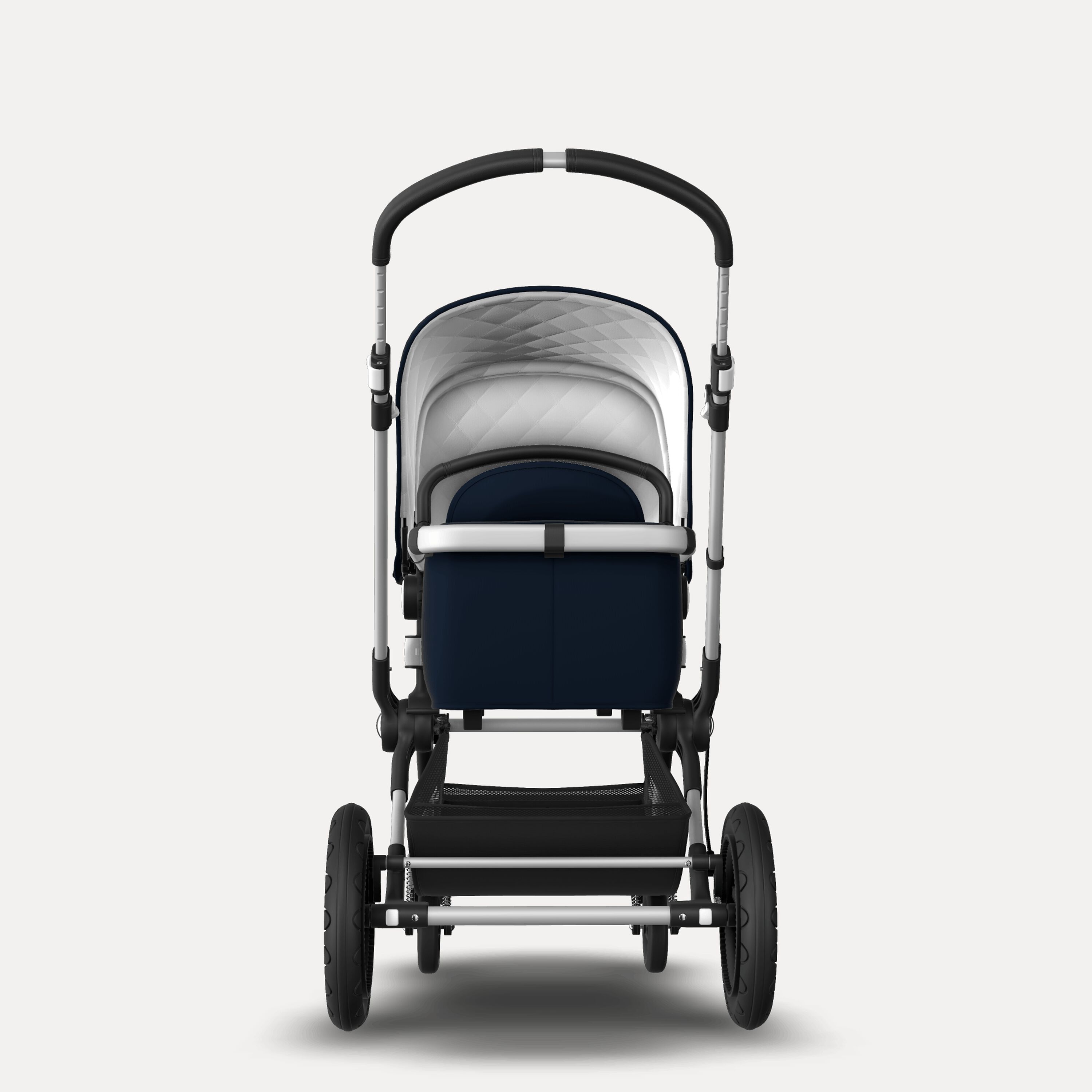Refurbished Bugaboo Cameleon3plus Classic complete UK ALU/DARK NAVY - Main Modal Image Slide 2 of 6