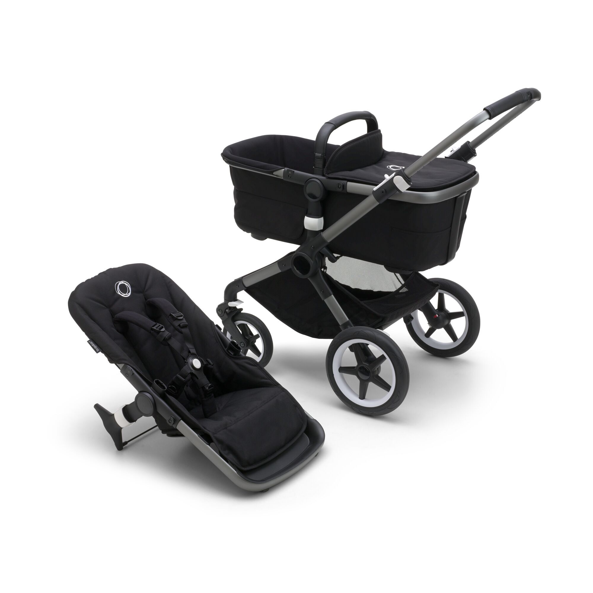 バガブーFOX3 Bugaboo Fox 3 base Midnight black fabrics, graphite chassis | Bugaboo
