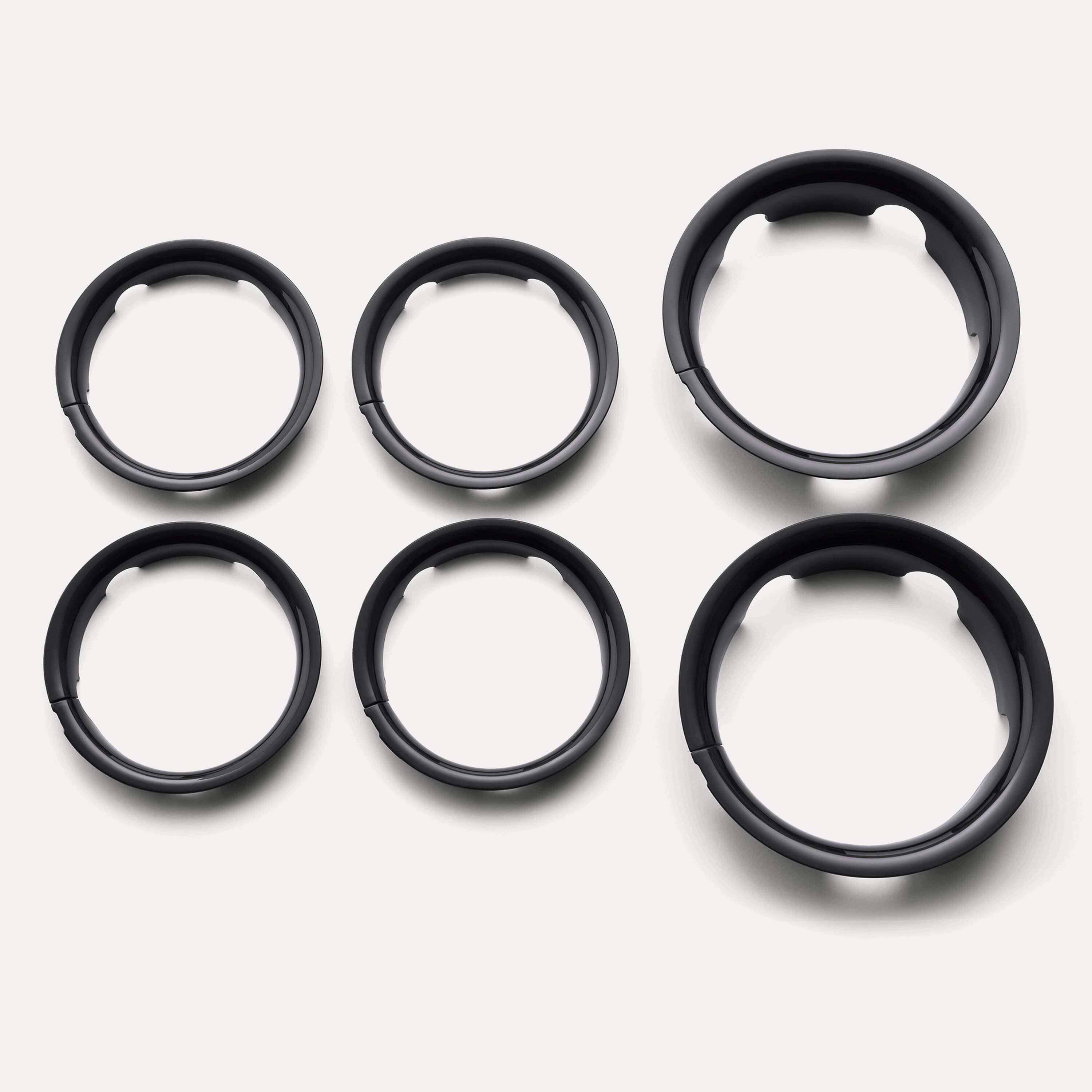 Bugaboo Ant wheel caps GLOSSY BLACK - Main Modal Image Slide 2 of 2